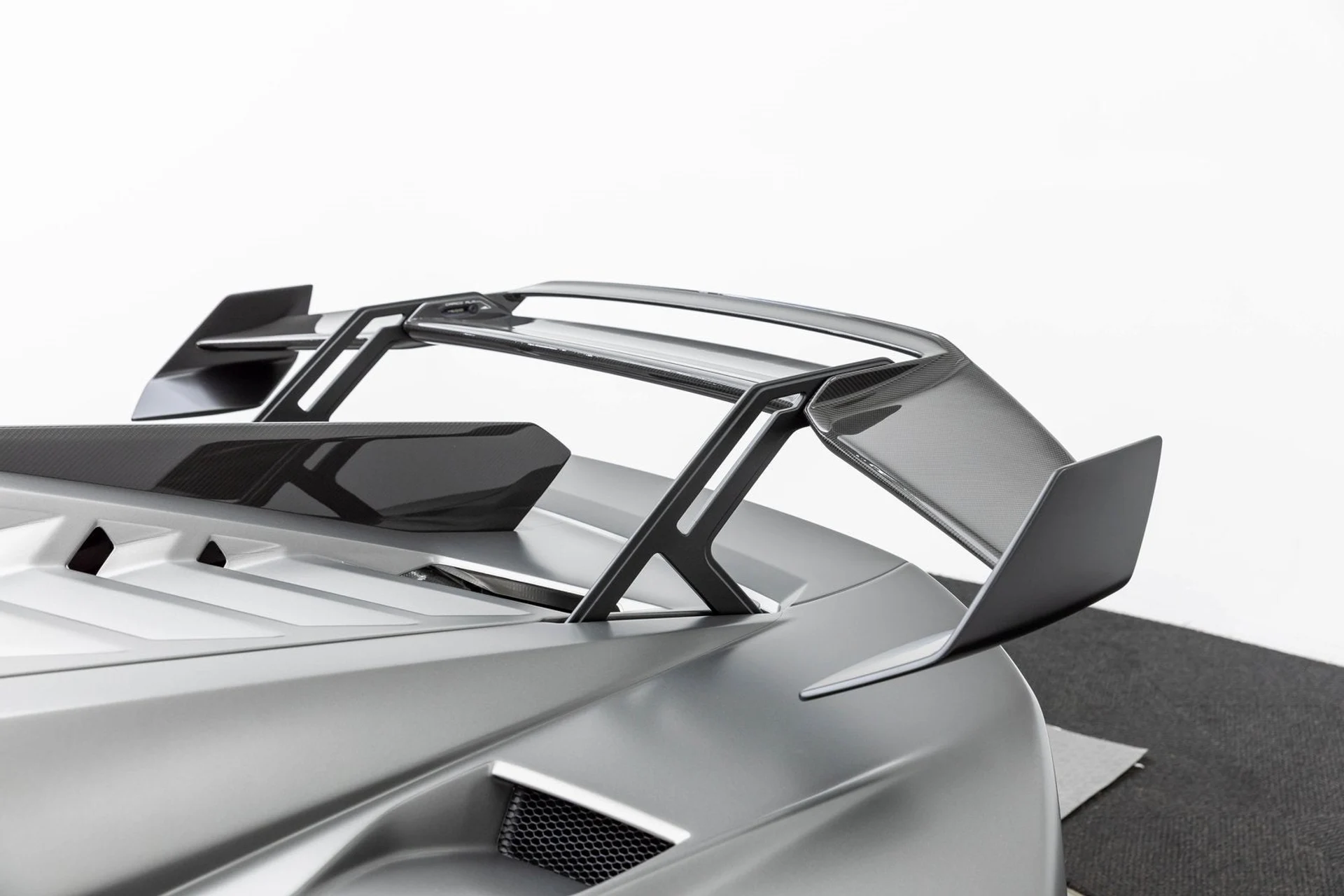 mph008_846006781_9_6849bc8b9c