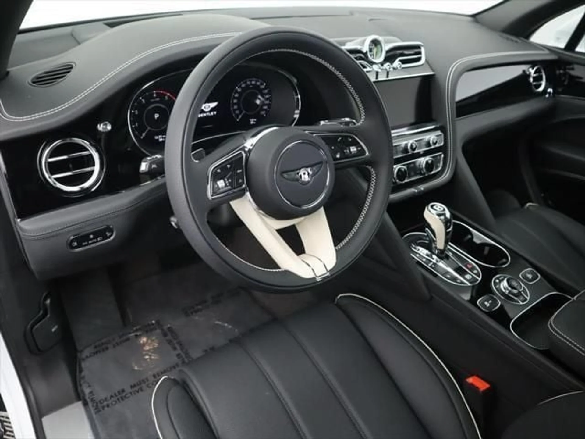 mph008_846104358_used_2025_bentley_bentayga_ewb_v8awd_8119_23022887_9_640_160feecb1b