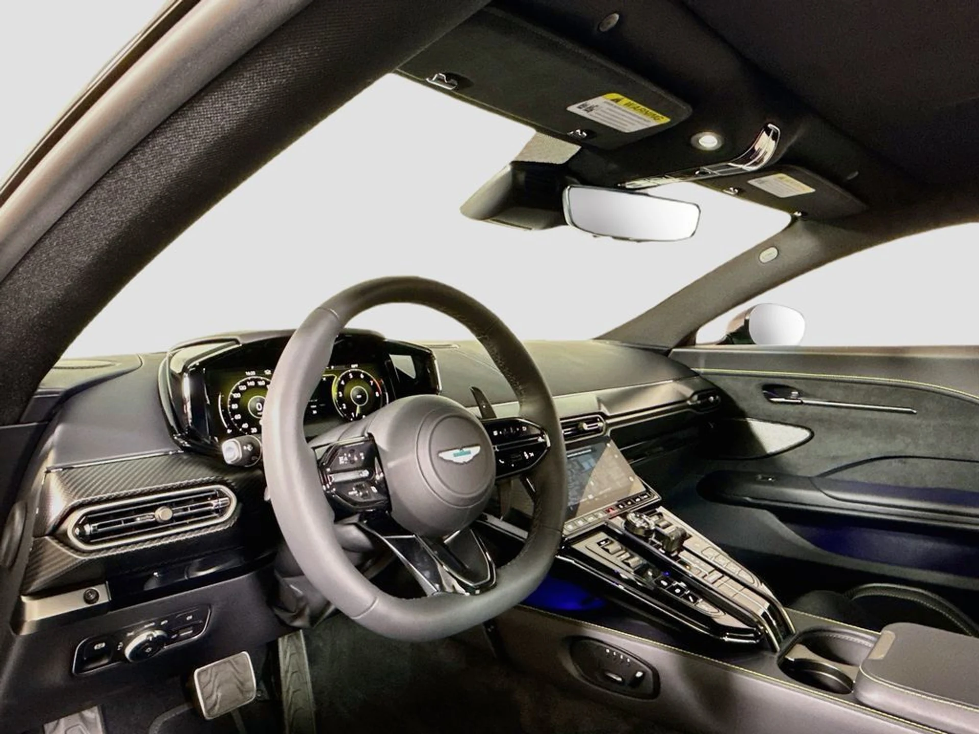 mph008_850231189_new_2026_aston_martin_vantage_scoupe_11350_23067124_9_1024_445879e196