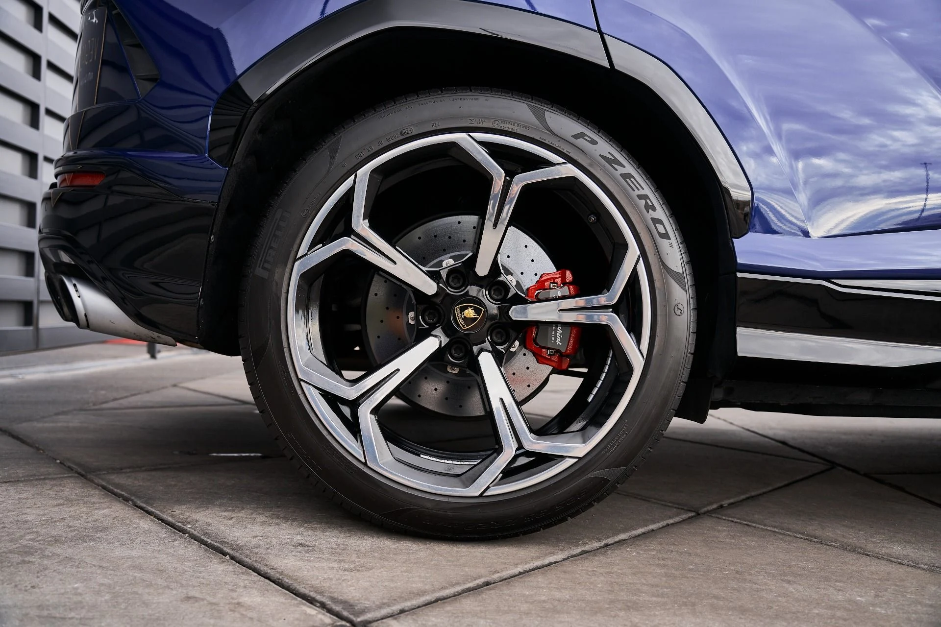 mph008_850798054_Used_2021_Lamborghini_Urus_1763157034_03e33cf12a