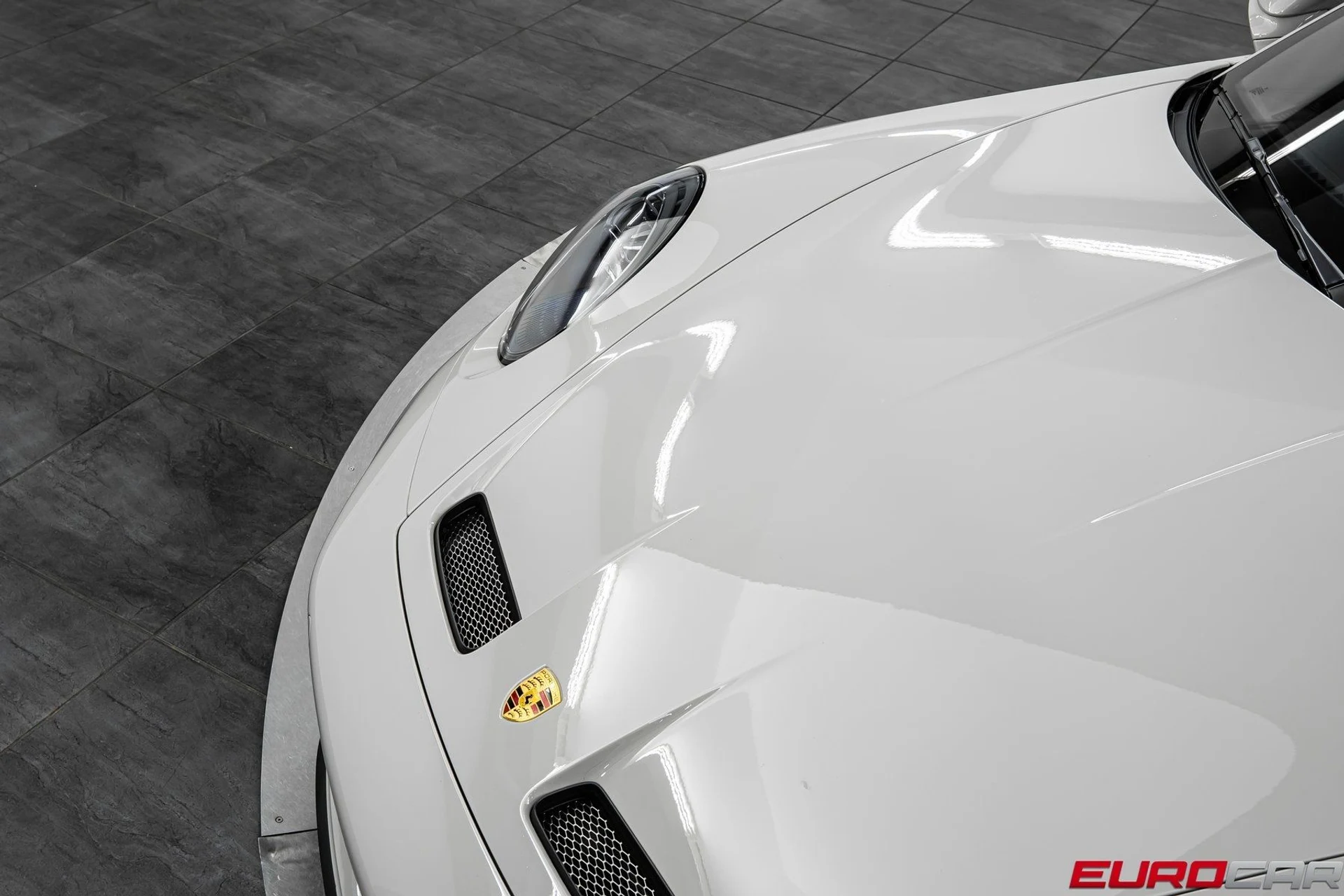 mph008_85130710_image_9_121fa72958