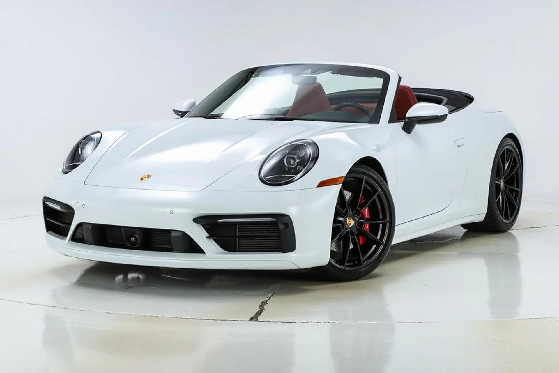 mph008_858686211_Heudwk_sd_QM_Dvdxmo_P_Jfntv_N6co_0df51eda83