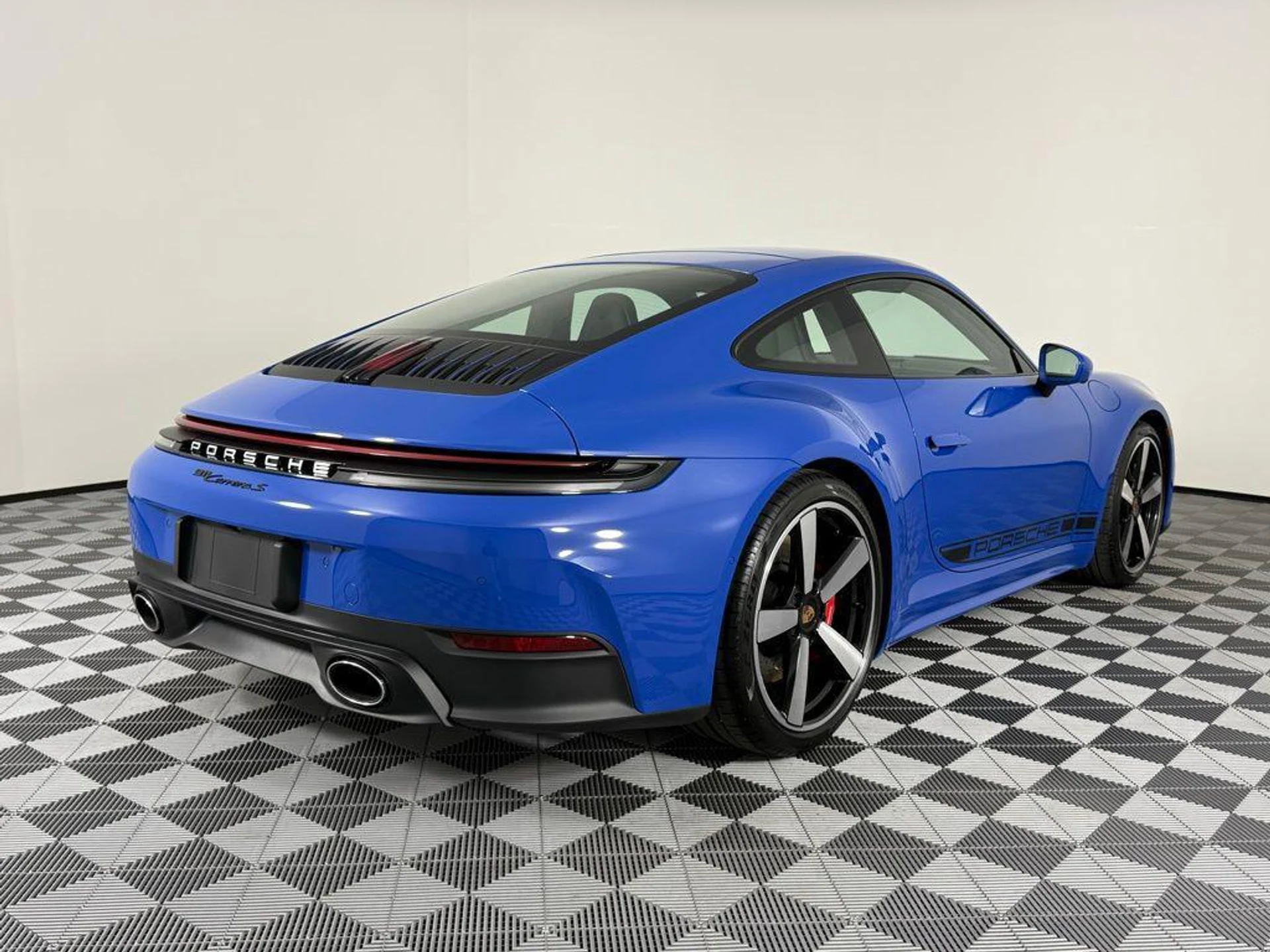 mph008_859720125_o_Oyx_P83r1_Uj_Zl_KE_Hwip_Sj_Xc_Oo_3b5404a66e