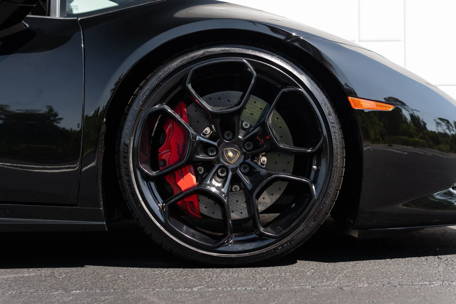 mph008_860754982_Used_2017_Lamborghini_Huracan_LP_610_4_Spyder_1774364077_4262813936