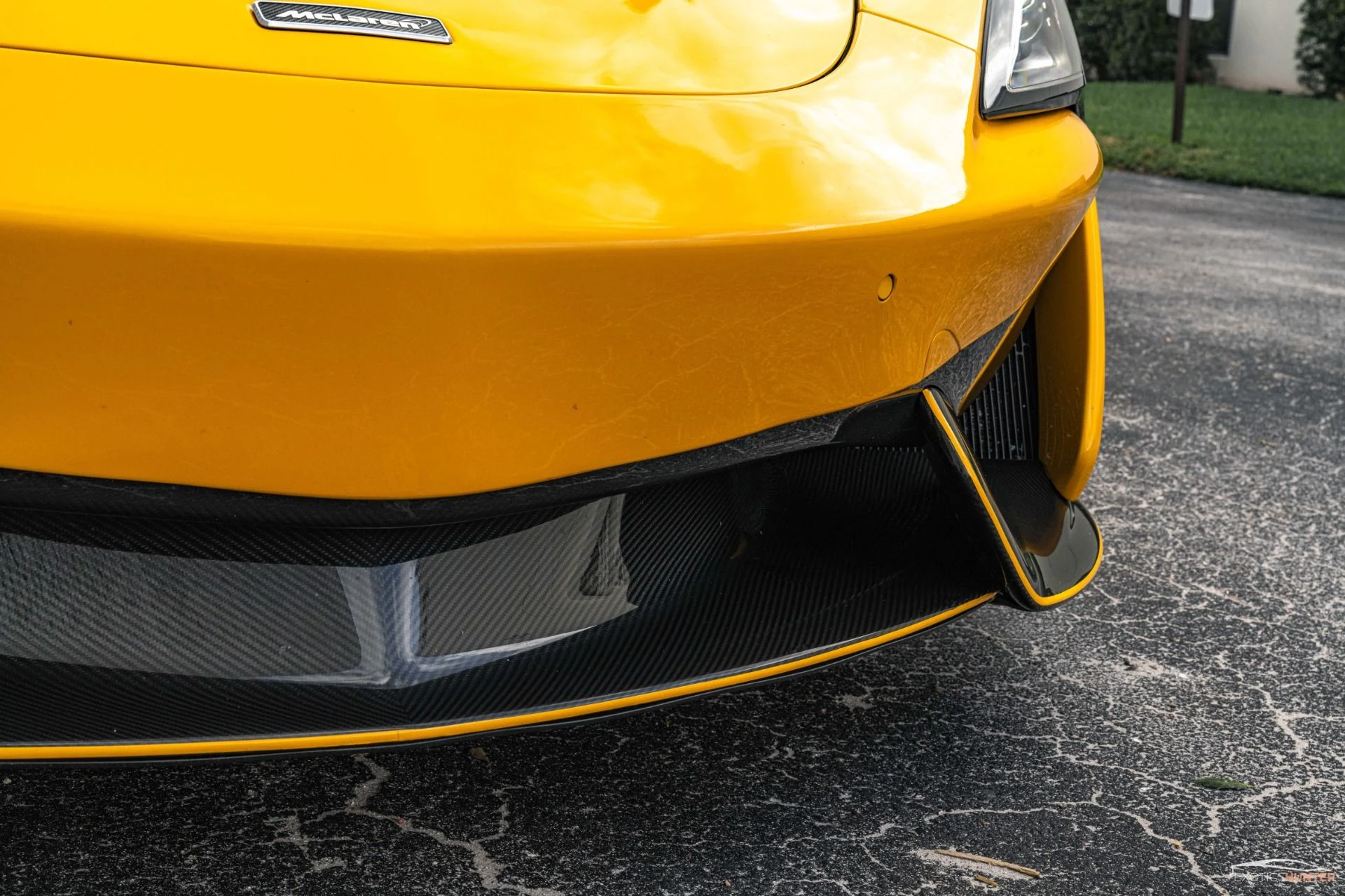 mph008_868273419_Used_2016_Mc_Laren_570_S_w_EVERY_Carbon_Exterior_Pack_Lux_Pack_Front_Lift_1754945163_9672006fea