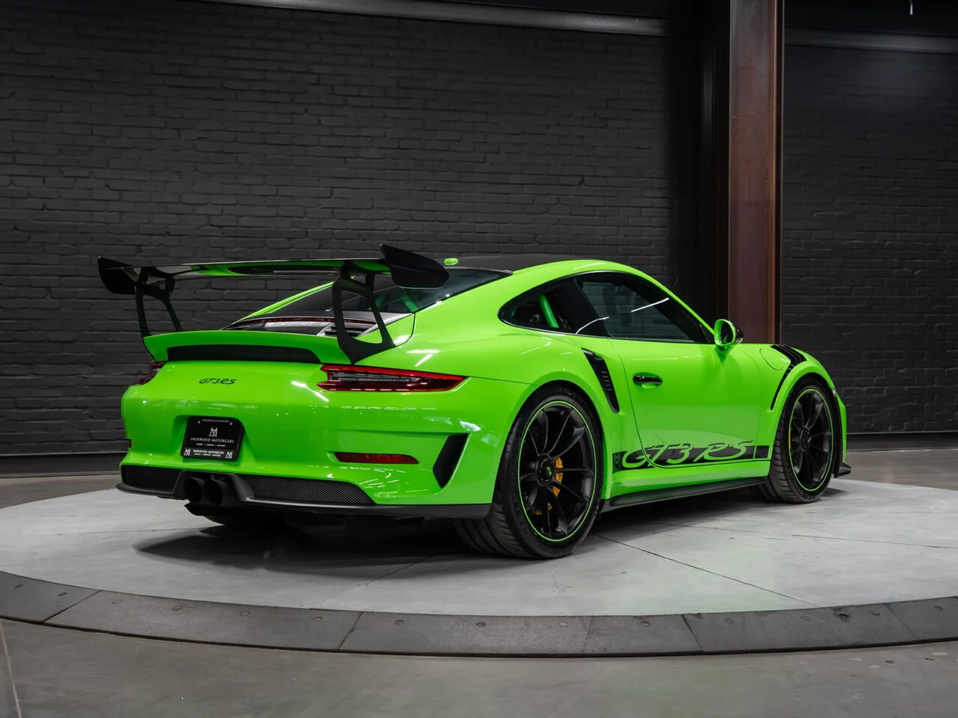 mph008_870199986_porsche_911_2019_e1b5a8897e