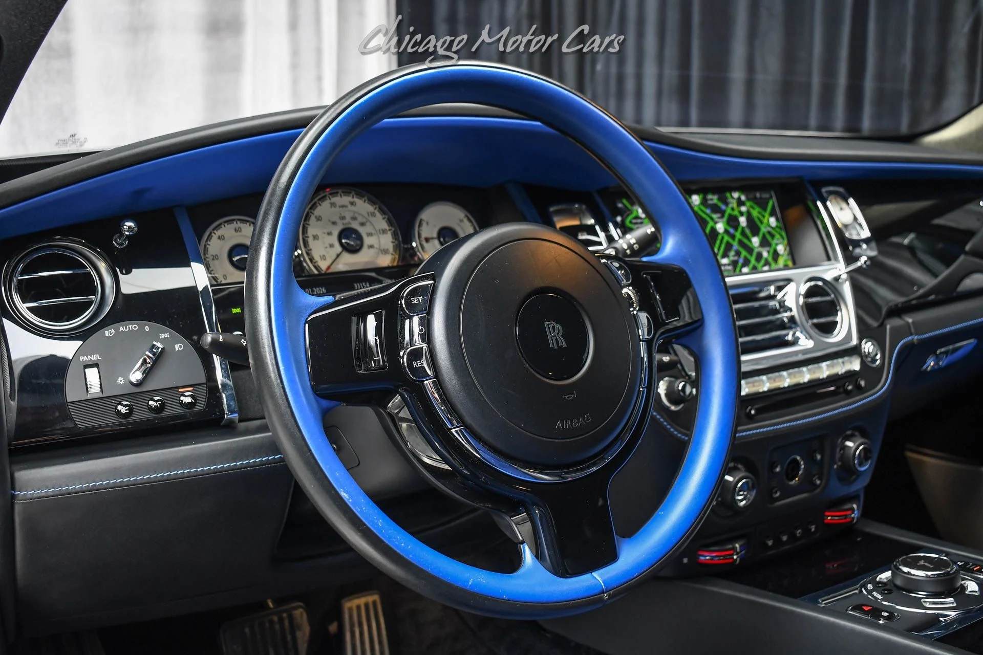 mph008_875301243_9951_p9_l_e5db897143