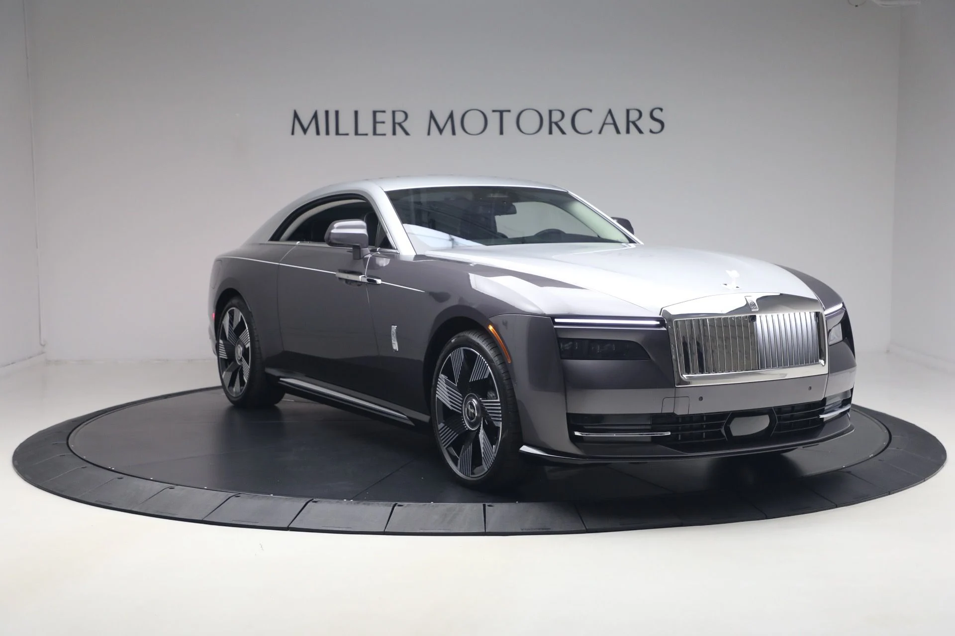 mph008_876501816_Used_2024_Rolls_Royce_Spectre_444a9ea387