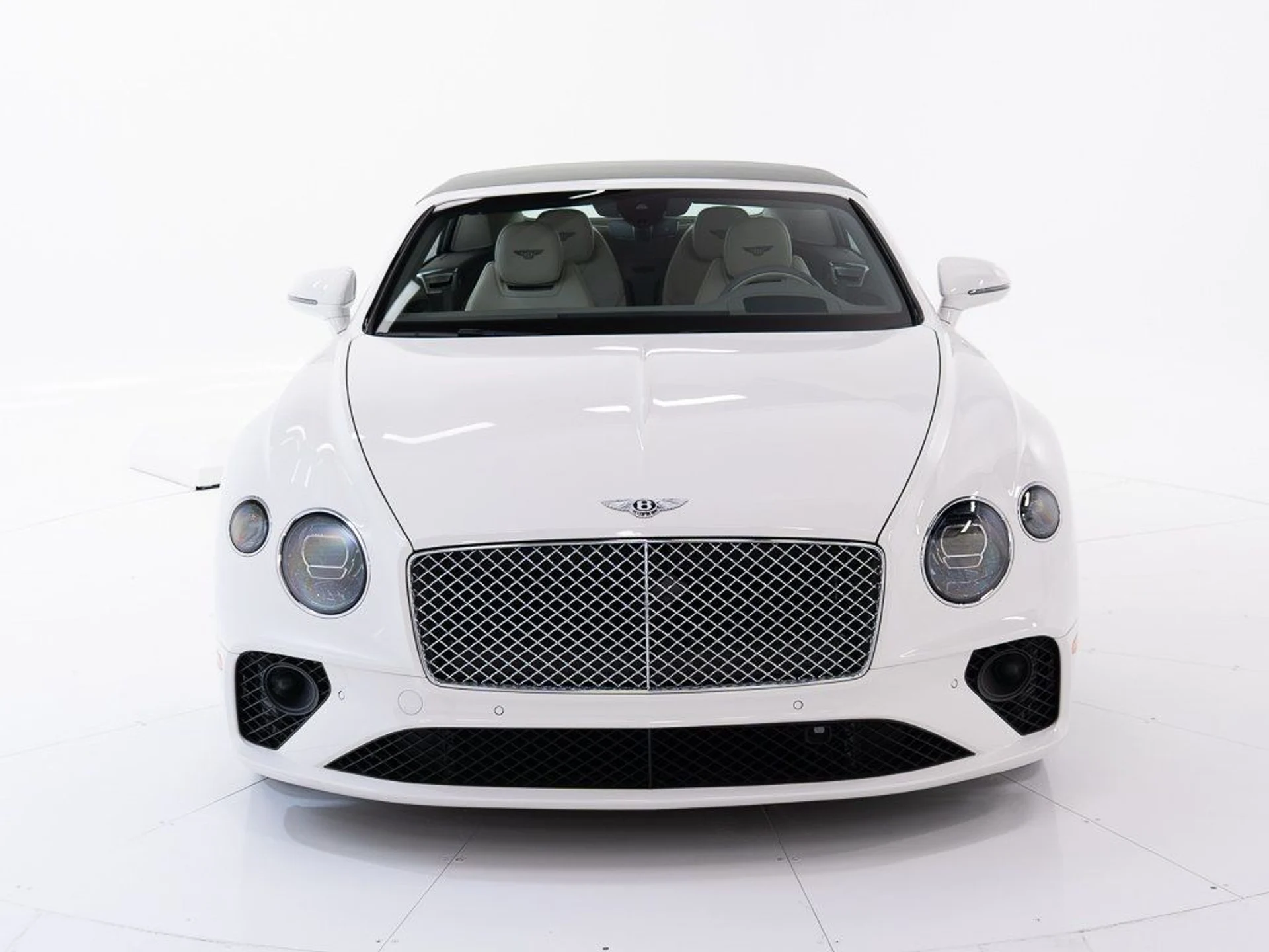 mph008_88124660_1861c26b88f6f112cb3f9a3a13870de5_75fb676302