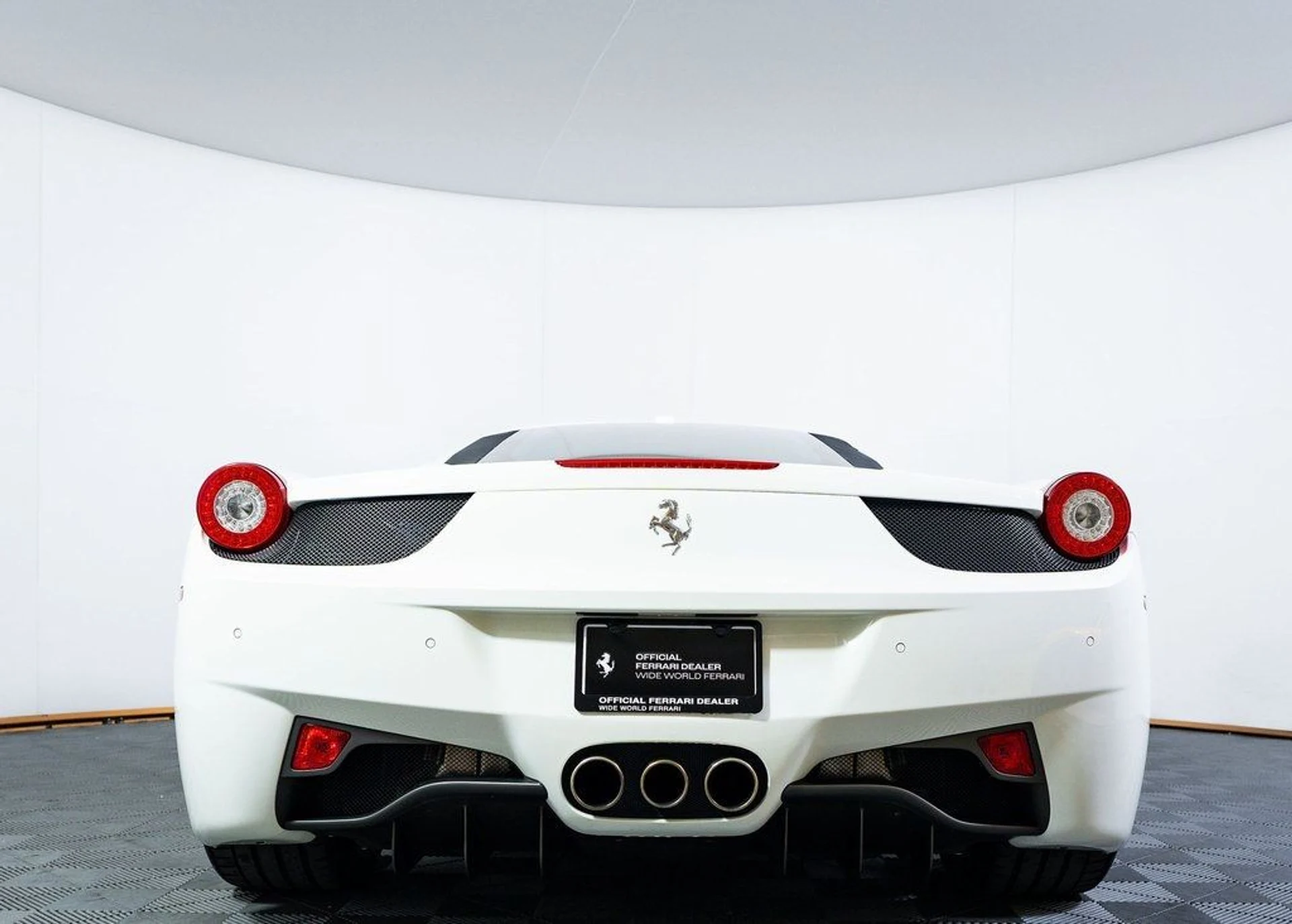 mph008_881297019_c19d456ab725e2eba0984986a8cd8024_d515c60012