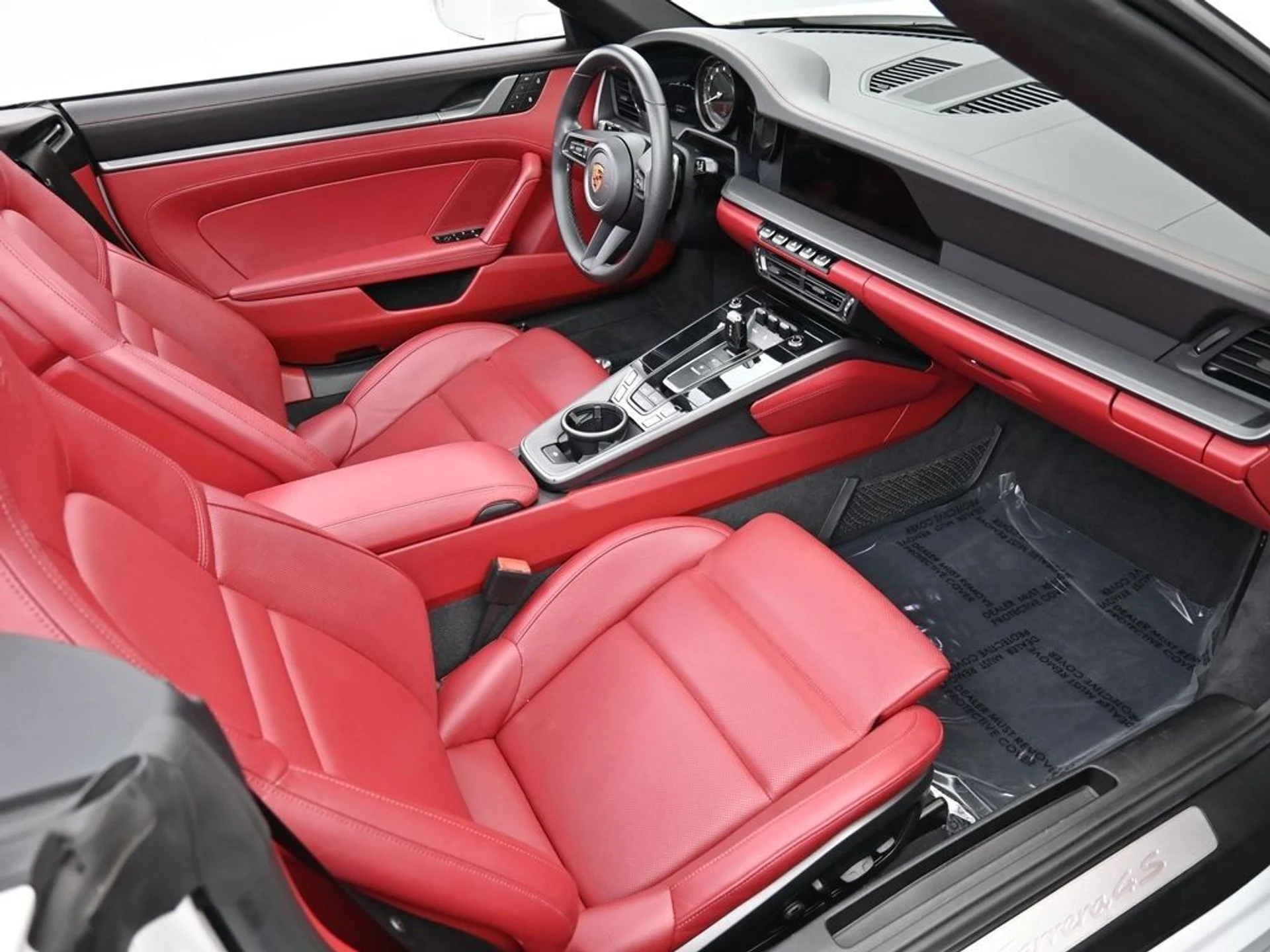 mph008_884760926_6d31121d7730854a168f0069fda52546_657c66b8e4