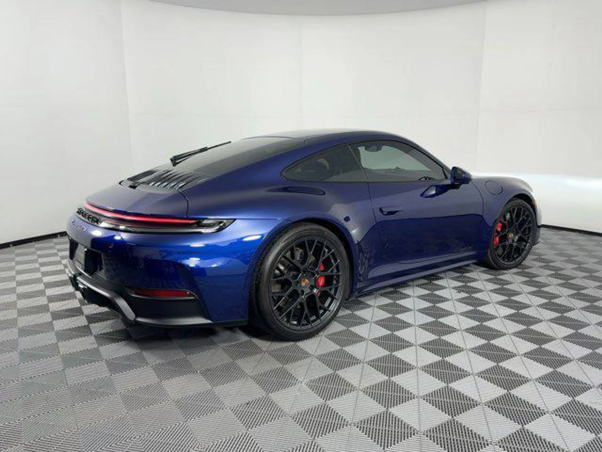 mph008_898731092_S_w8r_J_Gw_U6_NF_2zb_T_Zv_Dm_D1_VMDE_5a7f1137ba