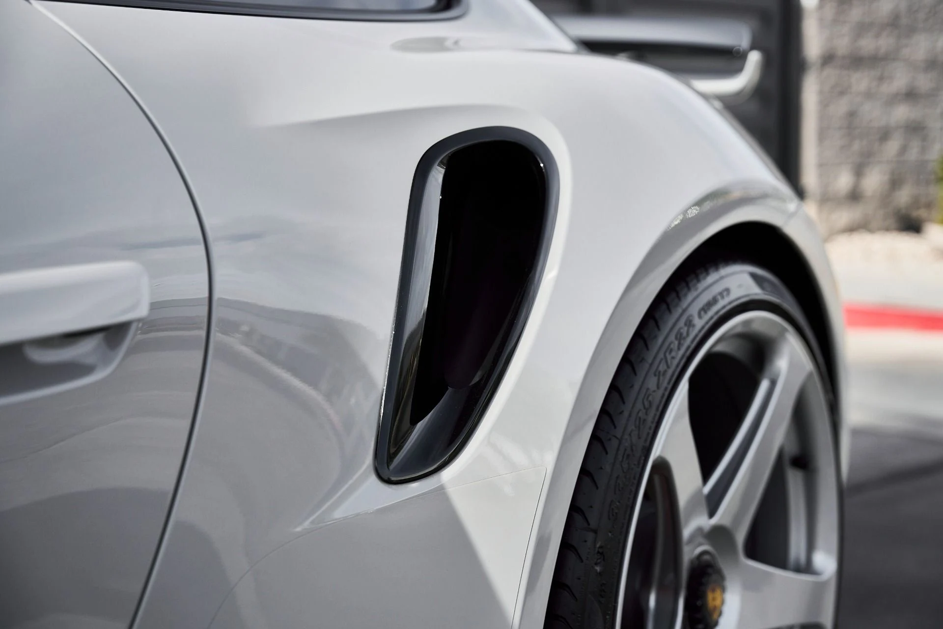 mph008_898861312_Used_2024_Porsche_911_Turbo_1767745709_b7c75b0692