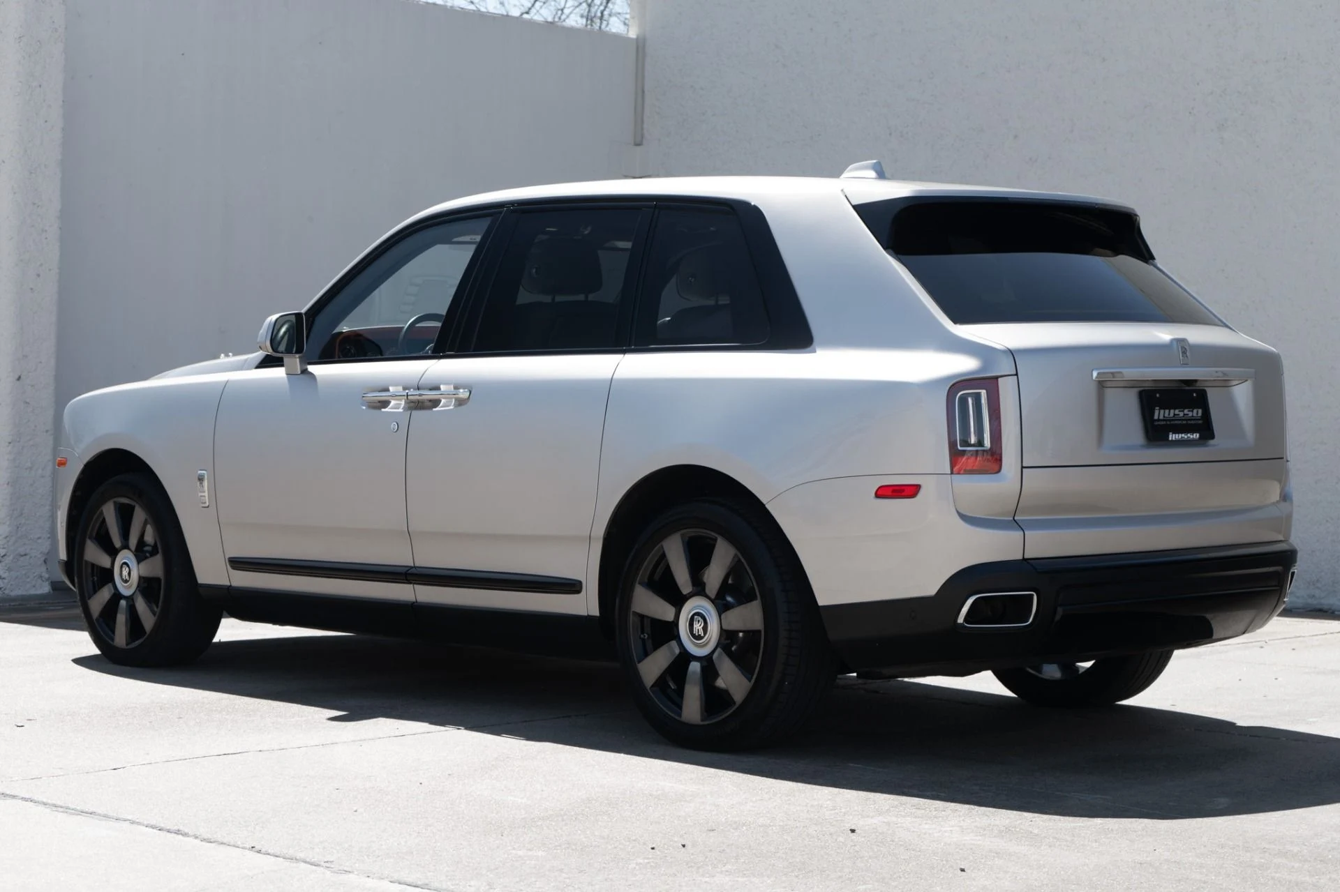 mph008_899587202_Used_2022_Rolls_Royce_Cullinan_1773433397_7b462822fd