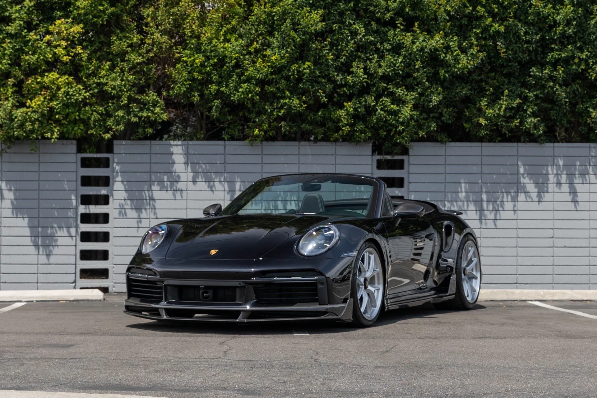 mph008_899755269_Used_2024_Porsche_911_Turbo_S_1748460453_4d777beb48