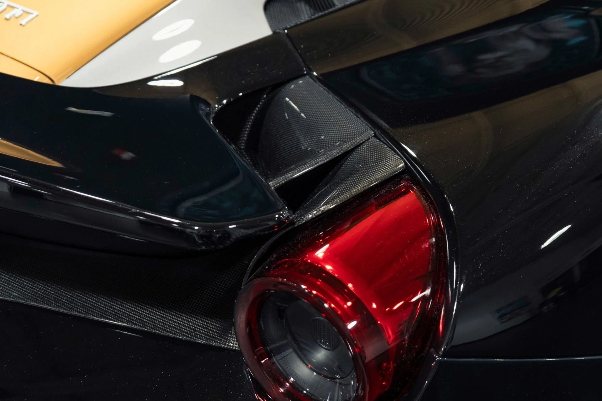 mph008_901770216_Used_2020_Ferrari_488_Pista_Spider_Tailor_made_Spec_Massive_600k_MSRP_including_carbon_wheels_1773253191_b22d10150a