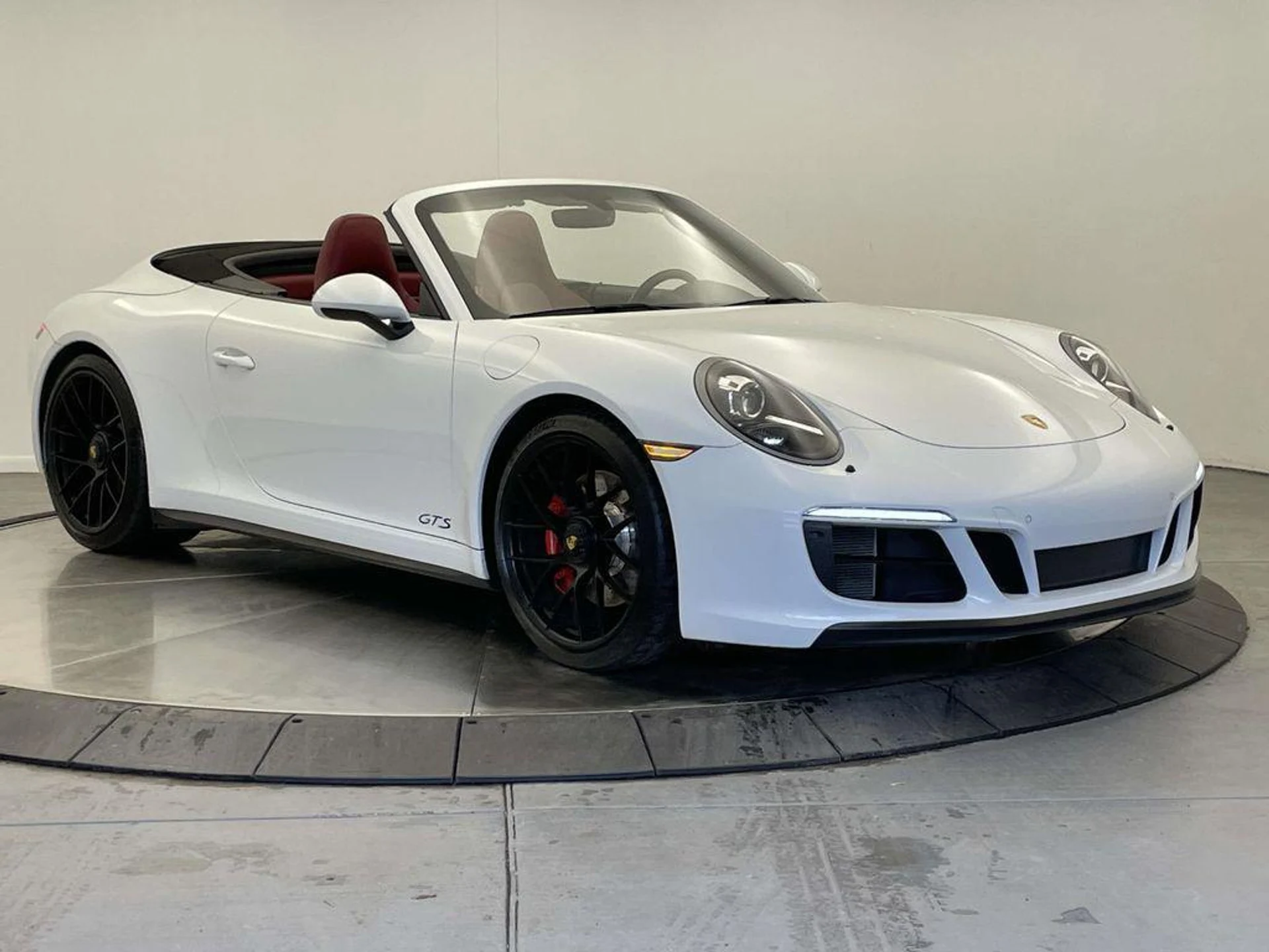 mph008_90356592_1_Q_Swvj_Aj_IDBLM_UC_5_Dx27_Dje_CA_811f813040