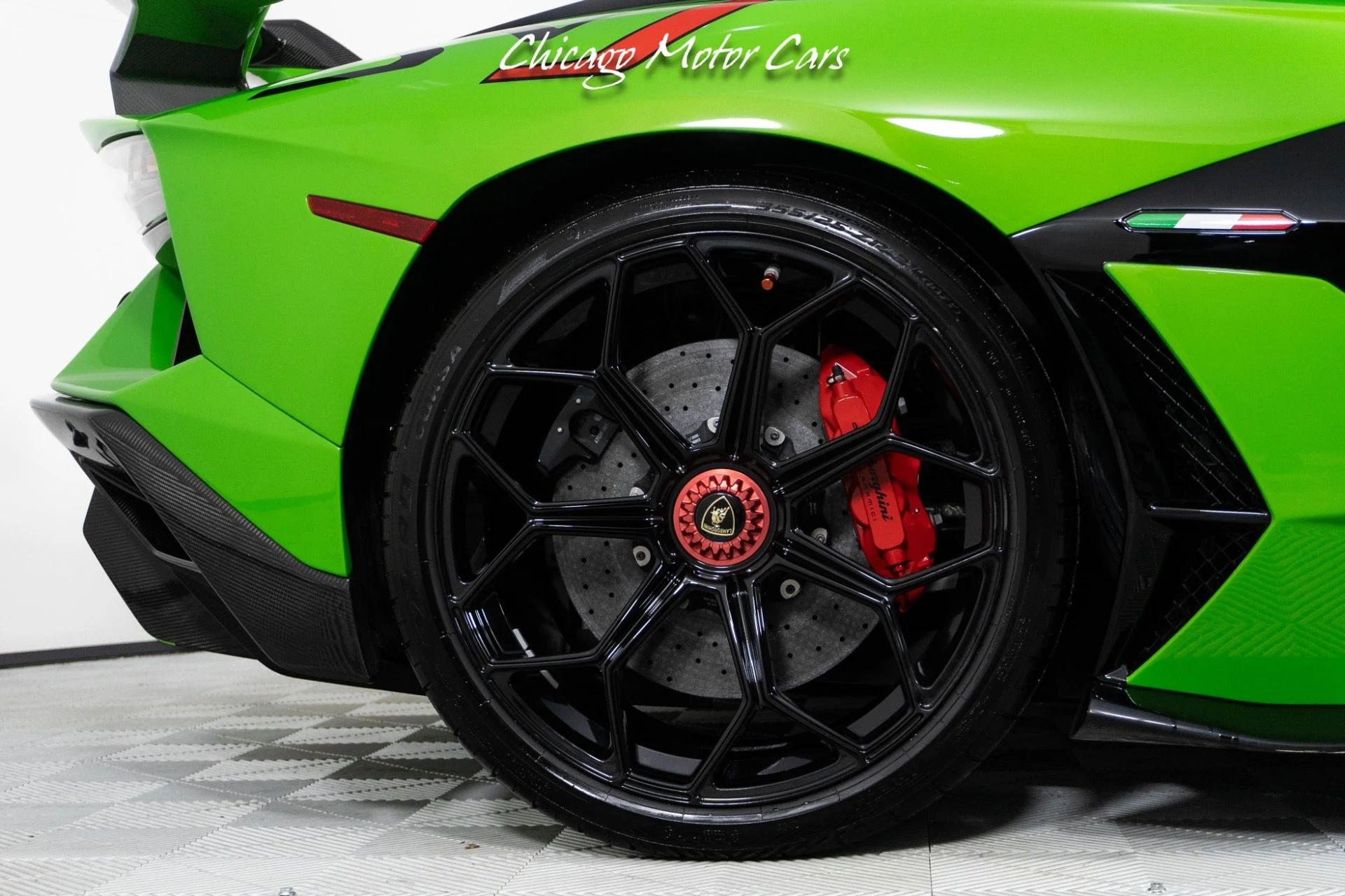 mph008_904814024_13012_p9_l_a91efadf78