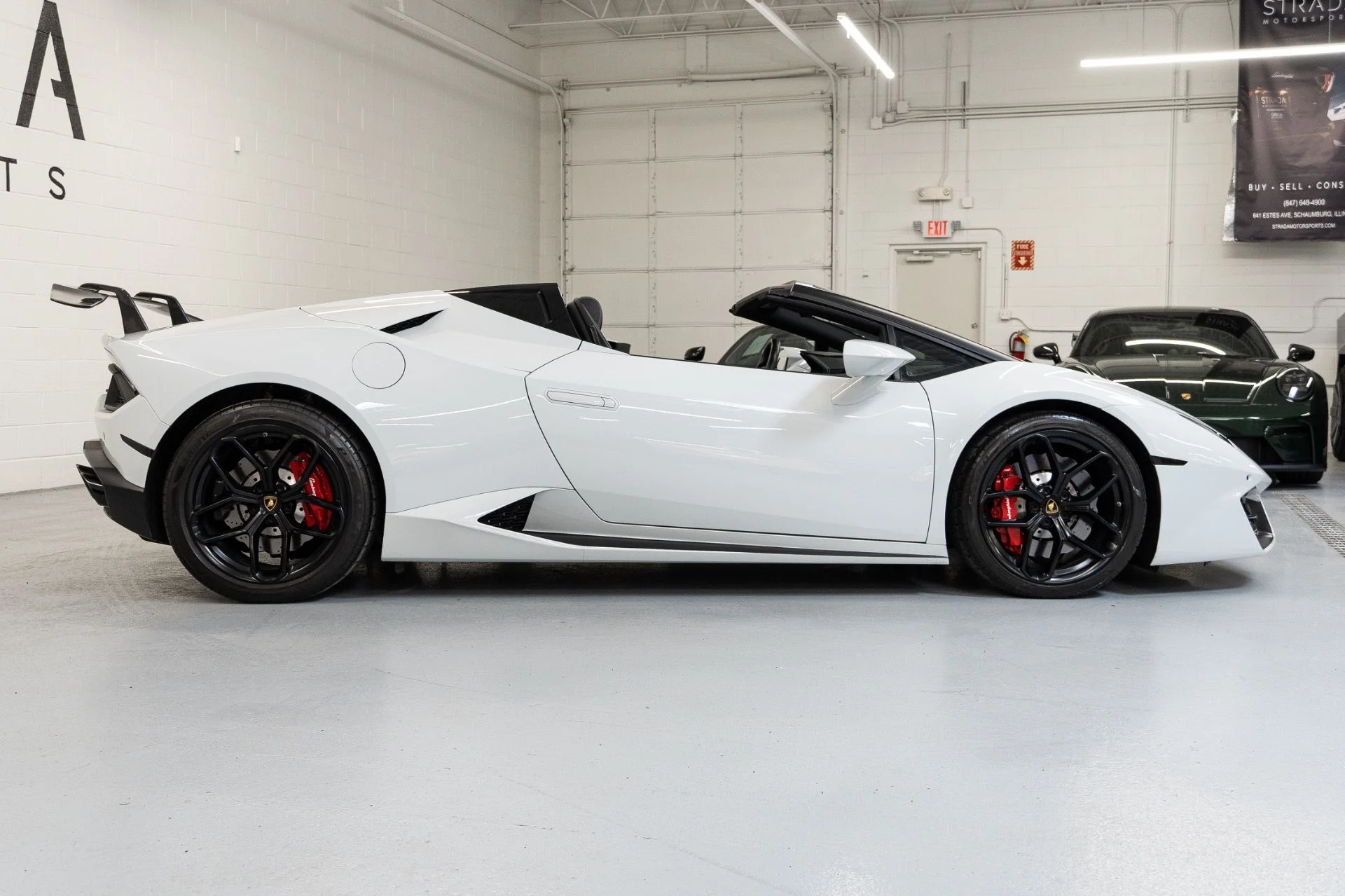 mph008_912415015_Used_2017_Lamborghini_Huracan_LP_580_2_Spyder_1772480495_cc1d29a1d3
