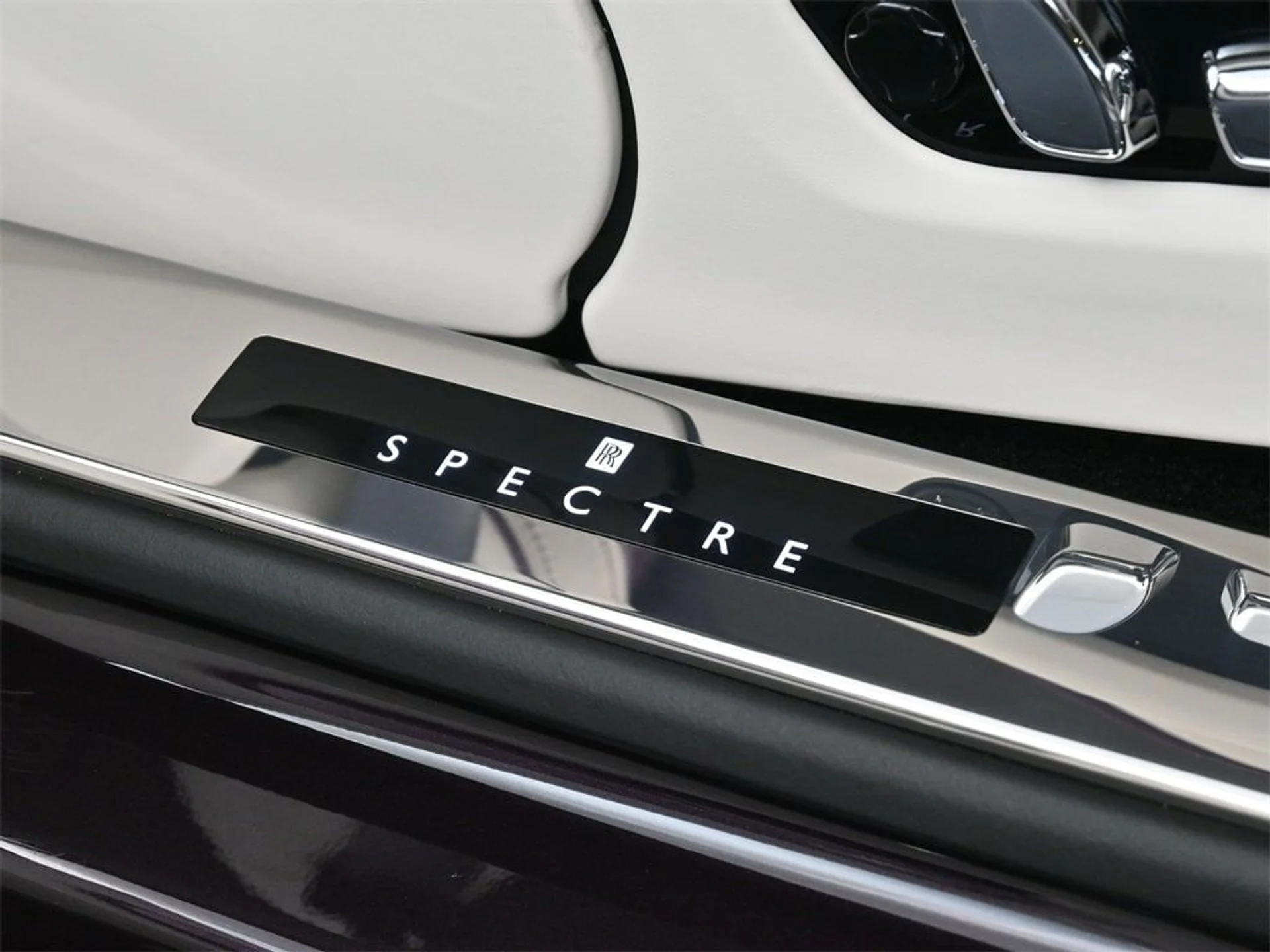 mph008_915588789_4081cc7fd2eedfb11ccf2db80e5f64e0x_d6e9bc4d91