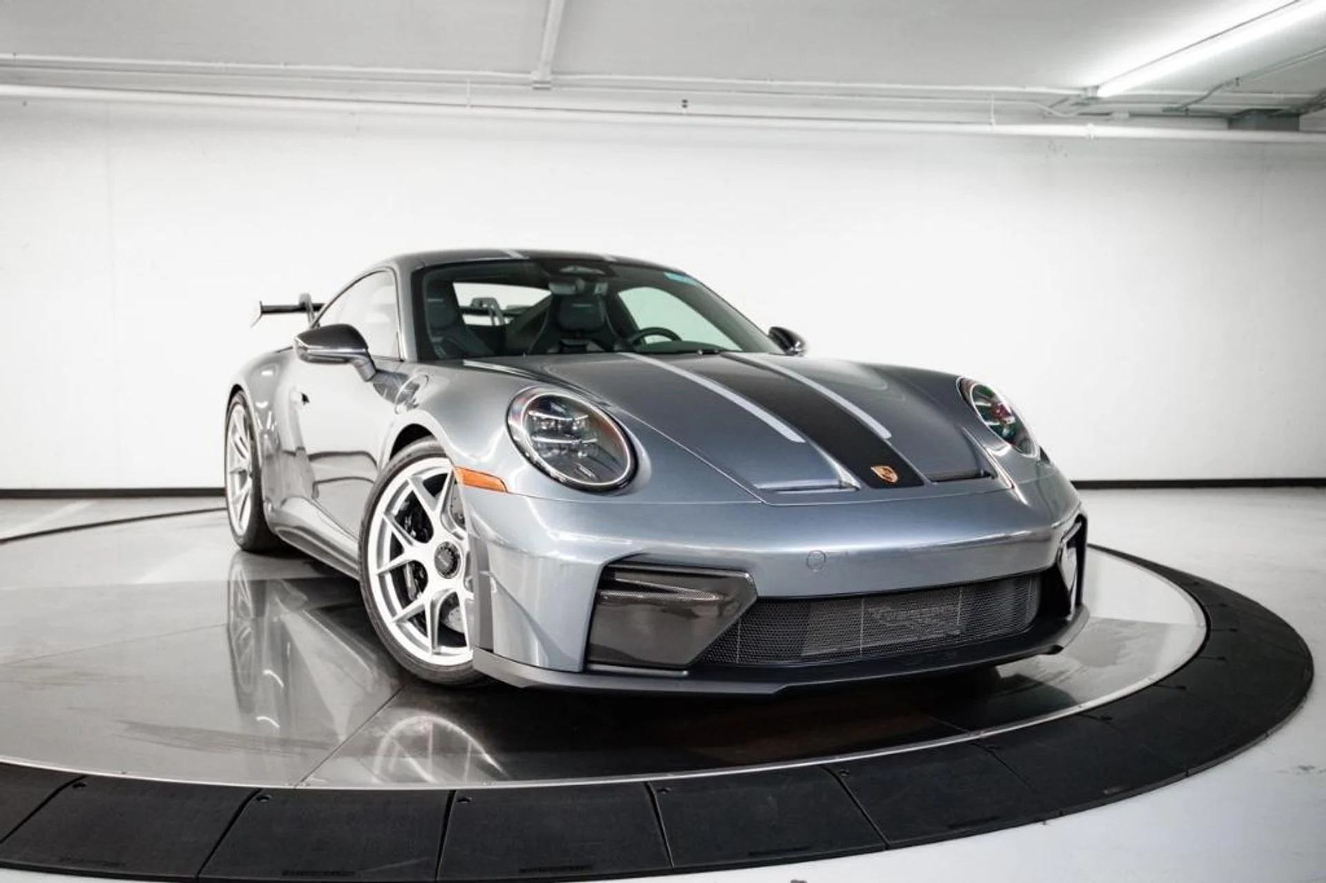 mph008_917138059_G9xf8_Js_XPY_Ktm_Of_rv7_K4n_L4_RA_817b67246e