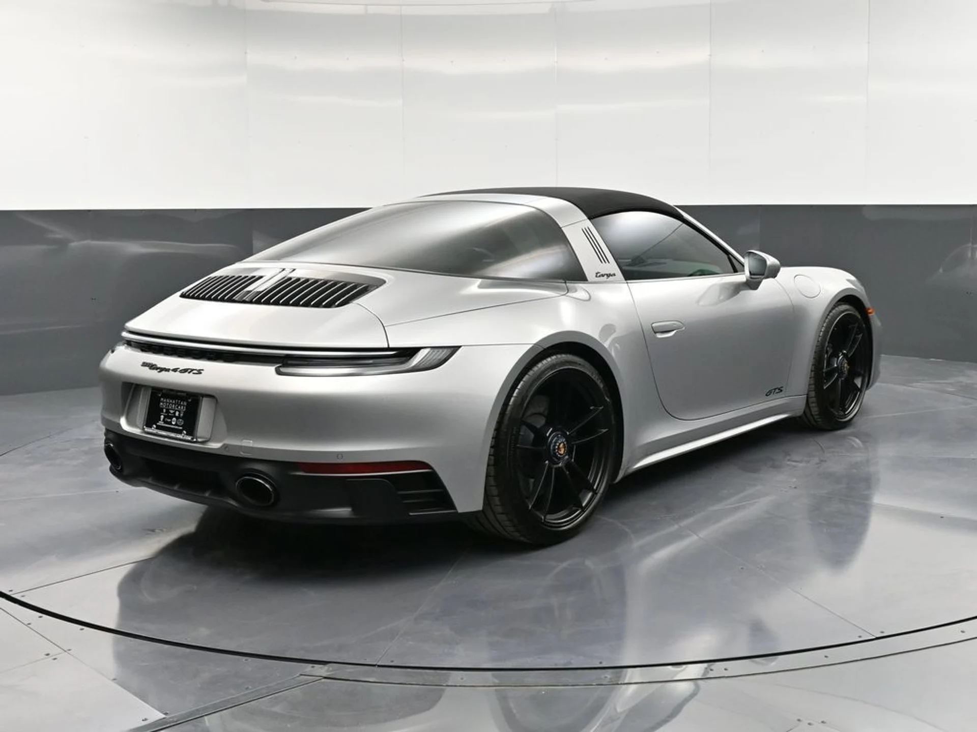 mph008_927823442_image_8_eaee359955