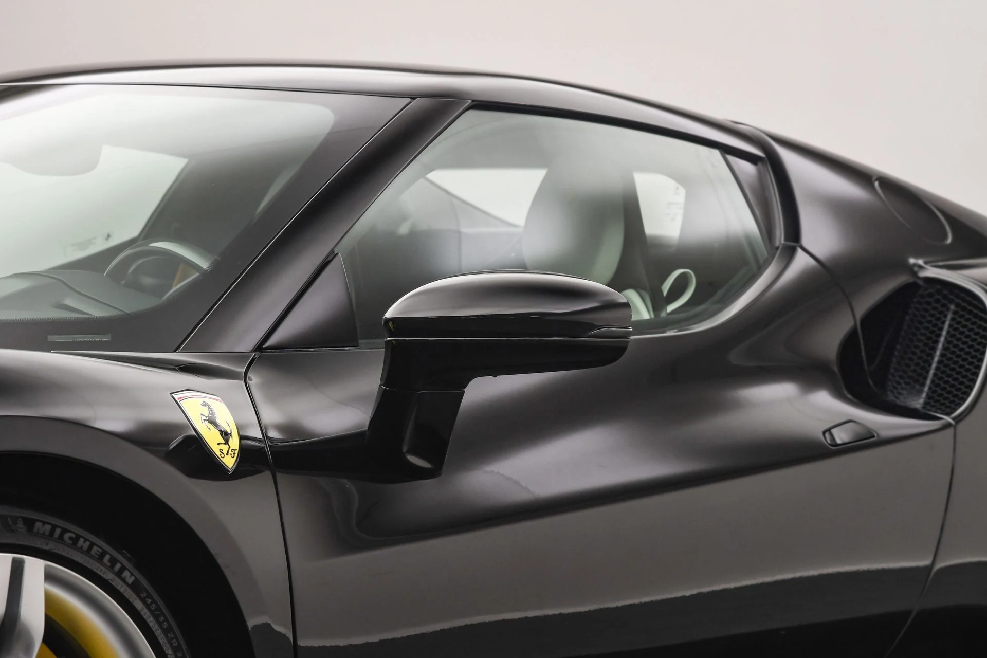 mph008_930114114_4dc346d8fe774a43b341509d611a6ab3_781e513dca