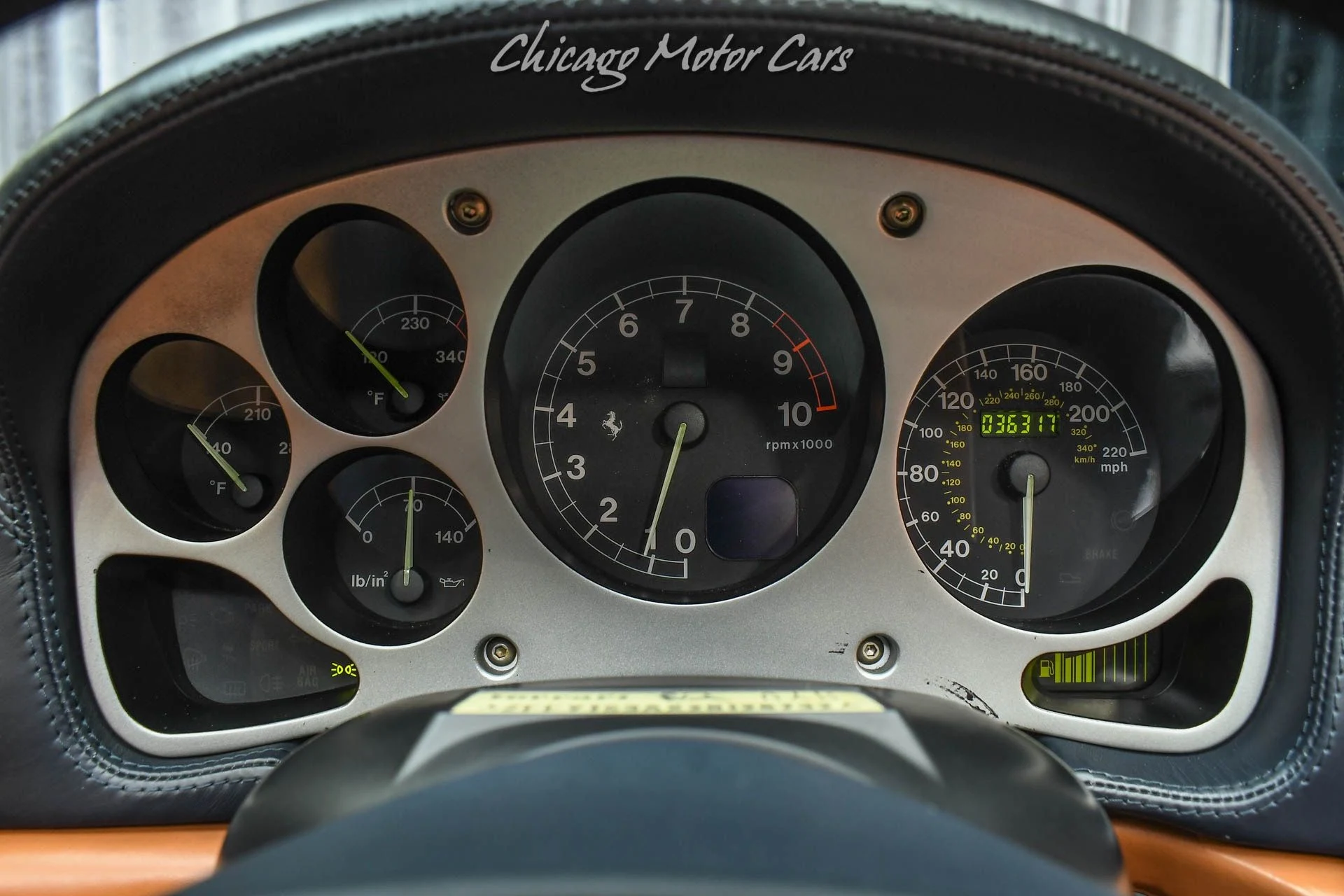 mph008_93179716_13169_p9_l_7cf10067b0