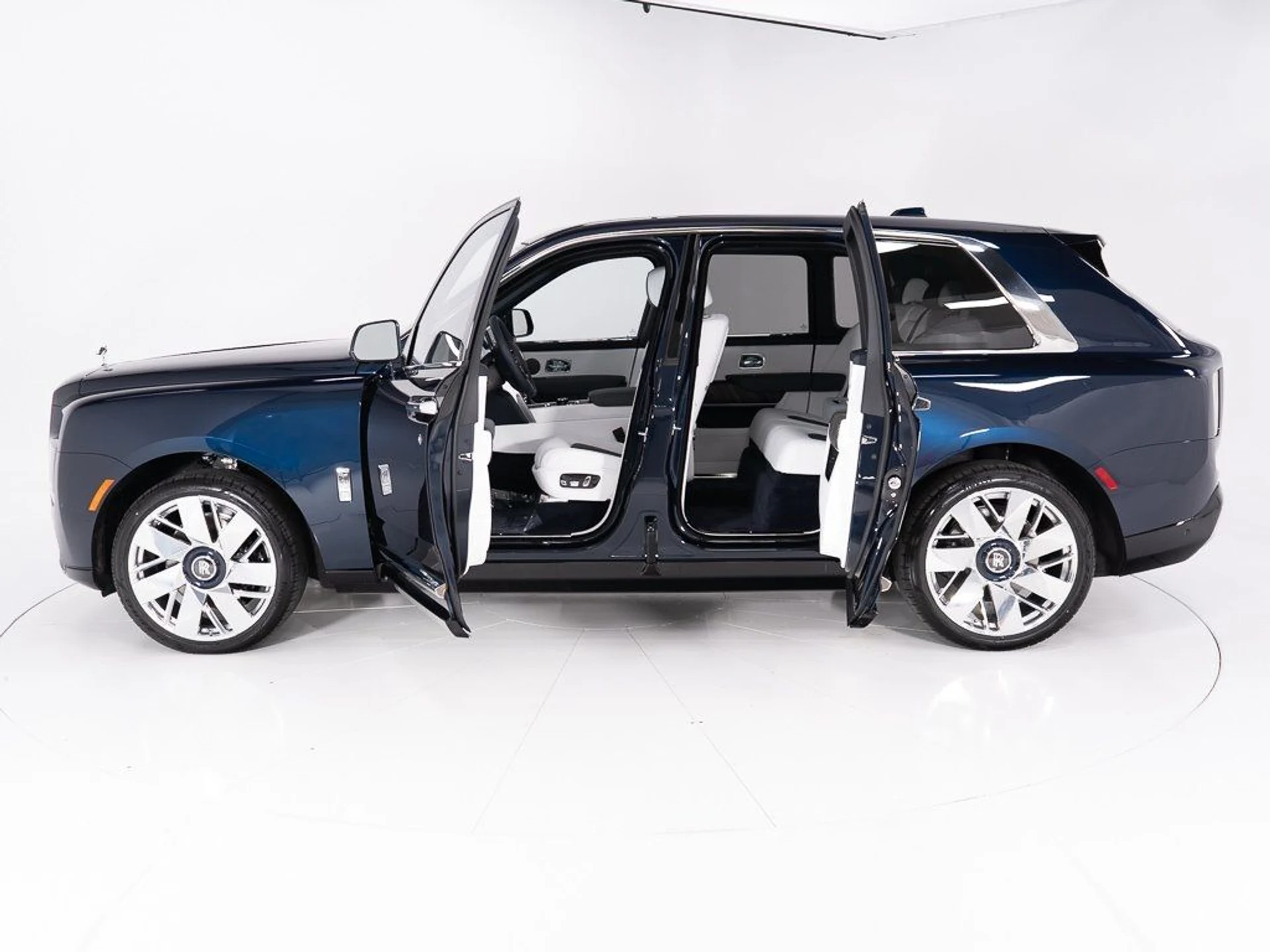 mph008_934351261_b62509a593e2331707350b66abe4aba2_b560d2cabe