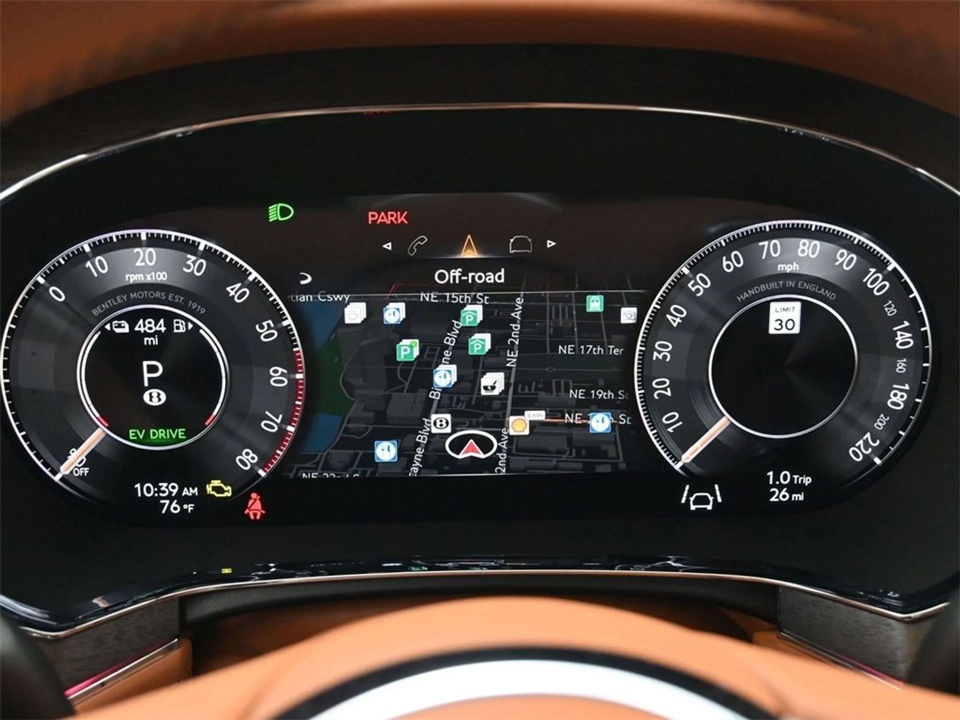 mph008_936475581_e2309437337fa5545bdddad3fa2f7b63x_482981fd29