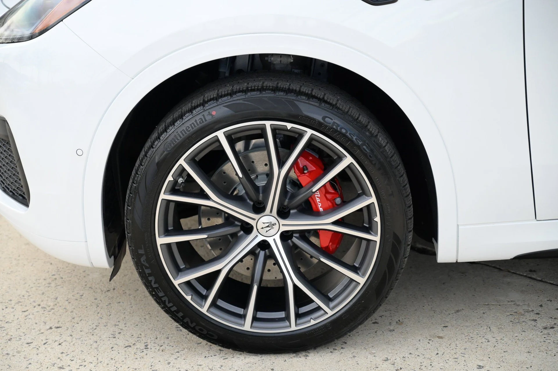 mph008_942326406_2a2e8ce9d0ae44549ab9eee822a433de_b4f56d7bdc