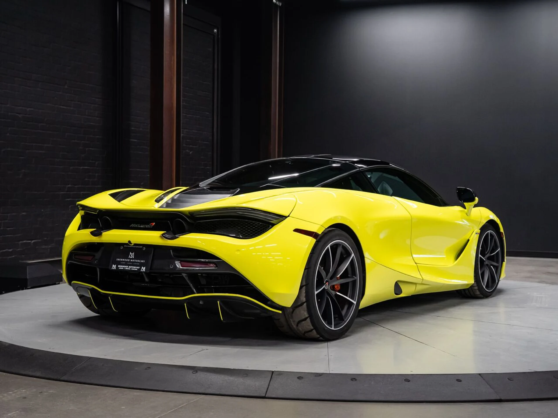 mph008_947031525_mclaren_720s_2018_8cf9b1679a