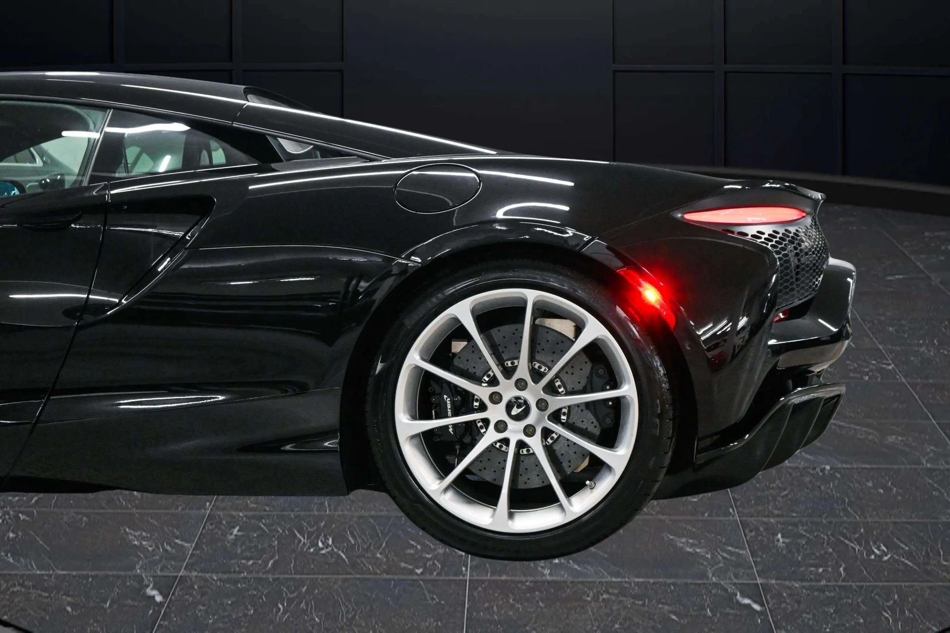 mph008_94743007_d3023af3_8fcf_4d50_a653_e944a0c9b32b_fd8c882eae