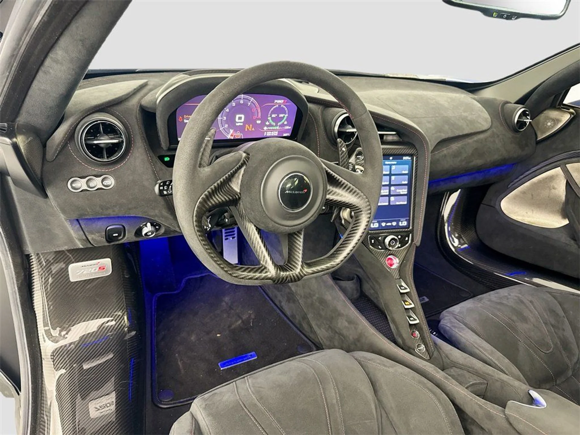 mph008_951427731_36a7716a2ee6878f9dc54e7aa1a73d99_525c3db803