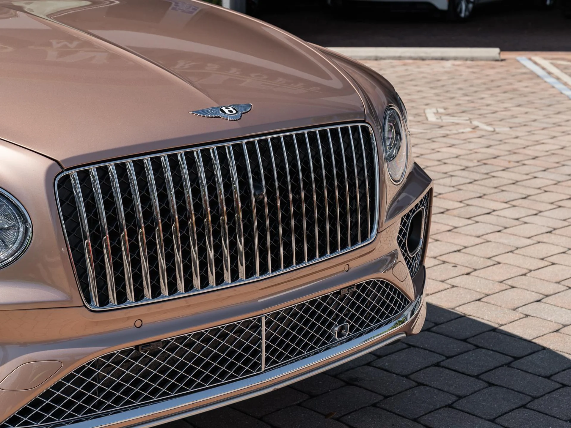 mph008_953266817_Used_2023_Bentley_Bentayga_EWB_Azure_First_Edition_1772272955_9190b681bb