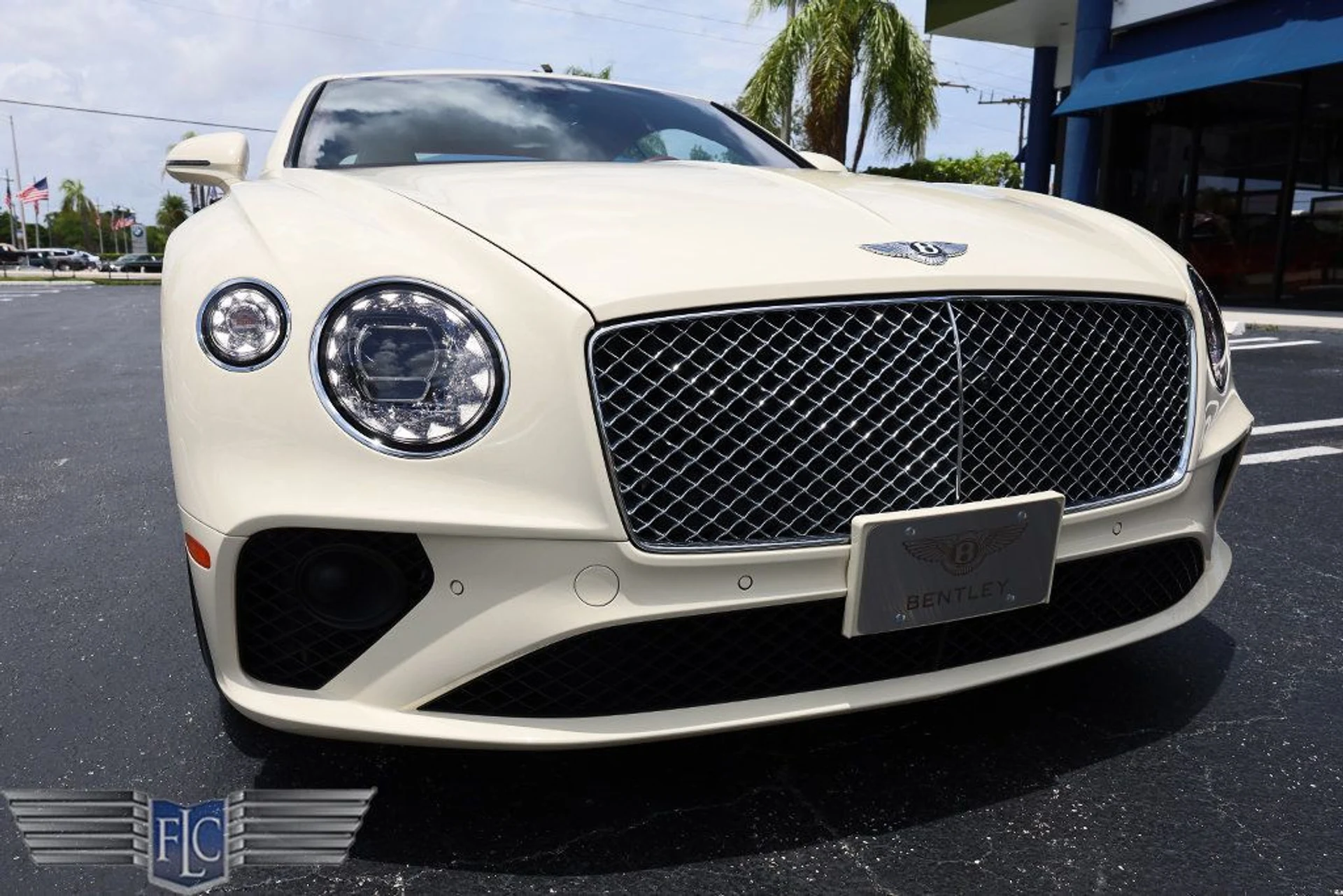 mph008_955632664_used_2023_bentley_continental_gtv8coupe_6305_23035388_9_1024_1515b17c36