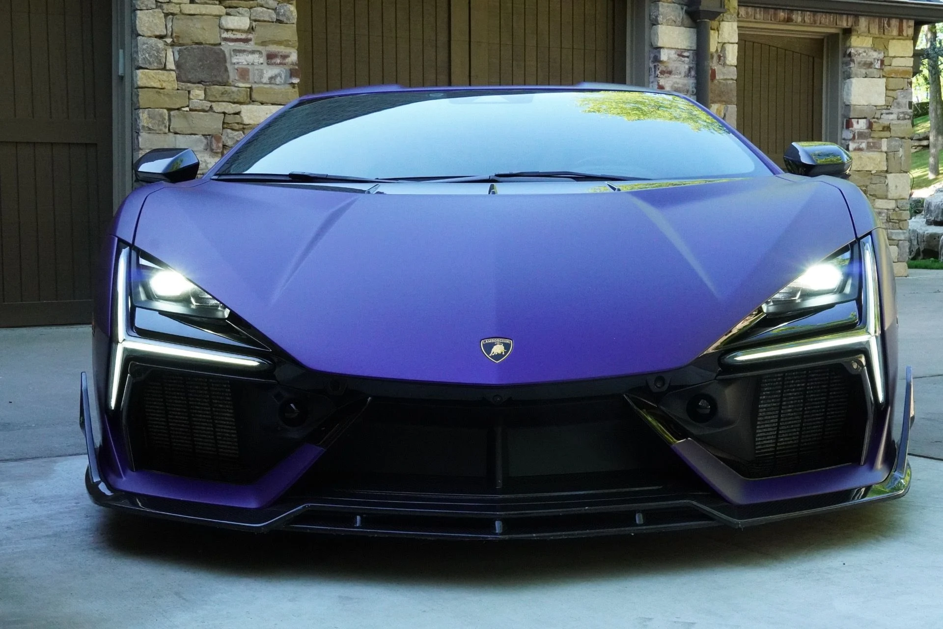 mph008_957523149_Used_2024_Lamborghini_Revuelto_1781191894_87bda741f4