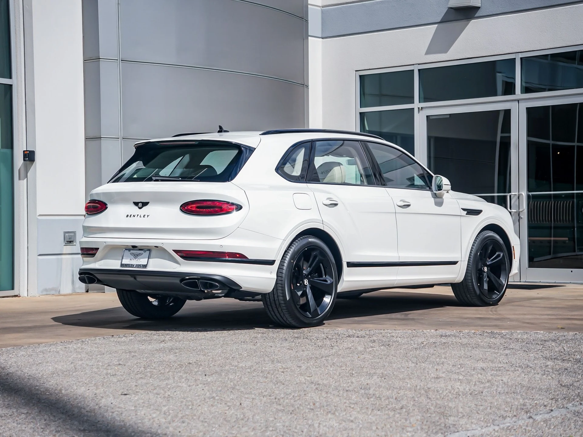 mph008_962069130_Hi_Tech_Luxury_Imports_LLC_SJAAT_2_ZV_8_TC_034150_image_8_5b2b2be51a