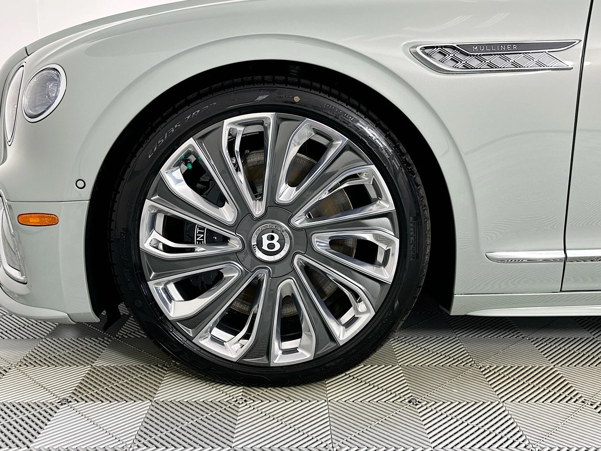 mph008_965517350_9_db3fd1c35c