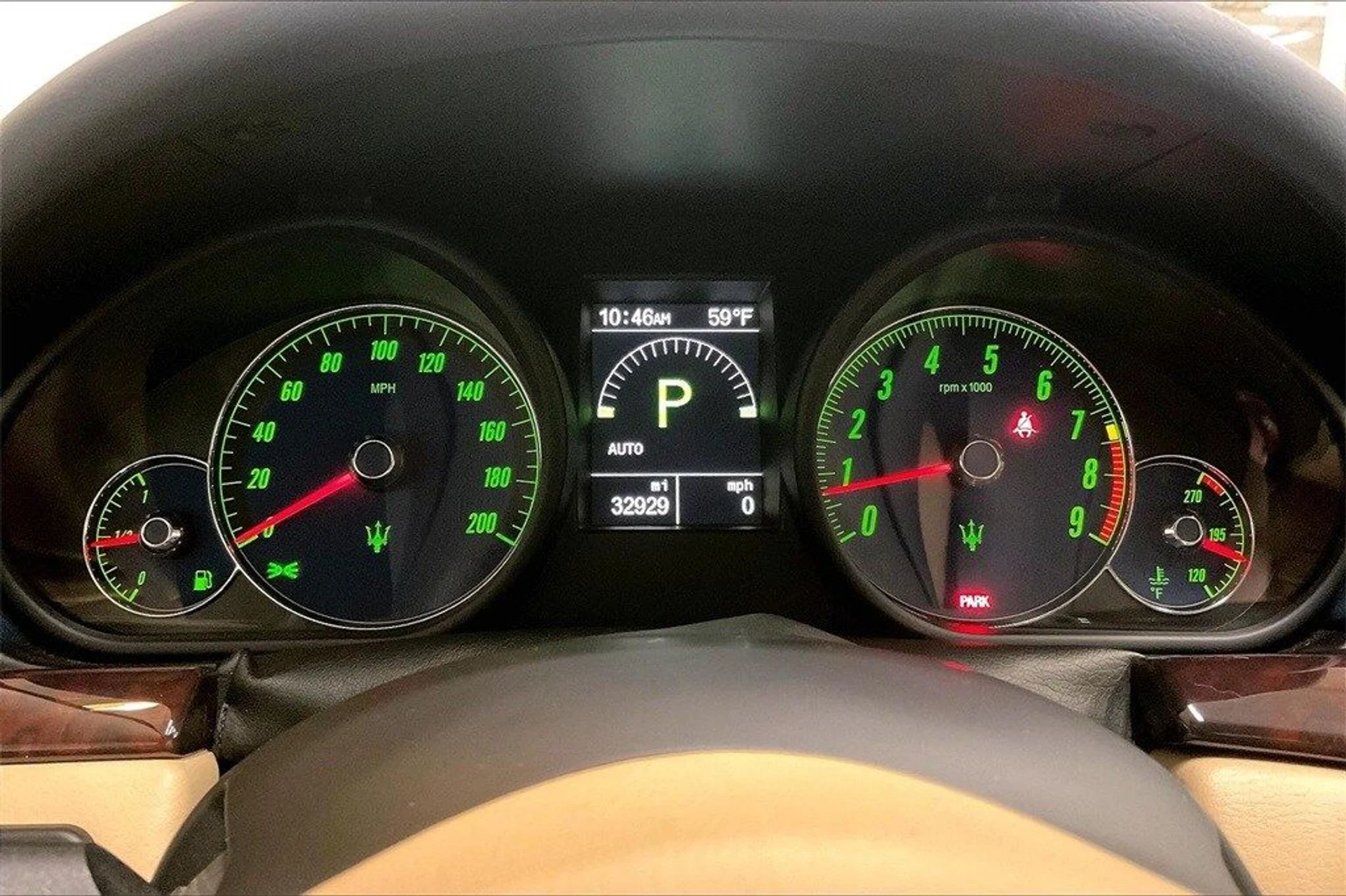 mph008_966844811_dad9933bf223d85ccfce89c33c4fa521x_27dc5202a8