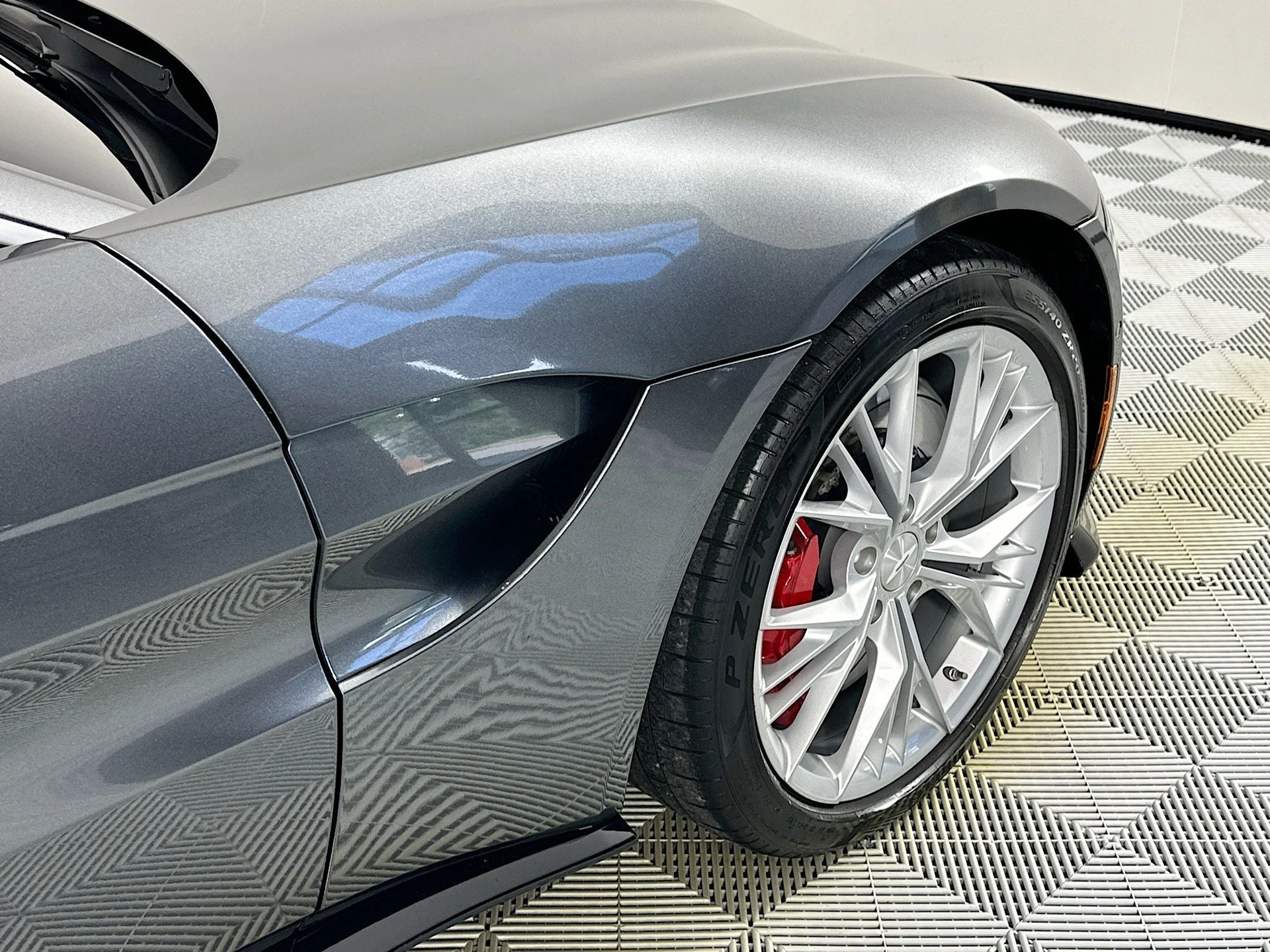 mph008_97046437_9_50fa5cd78b