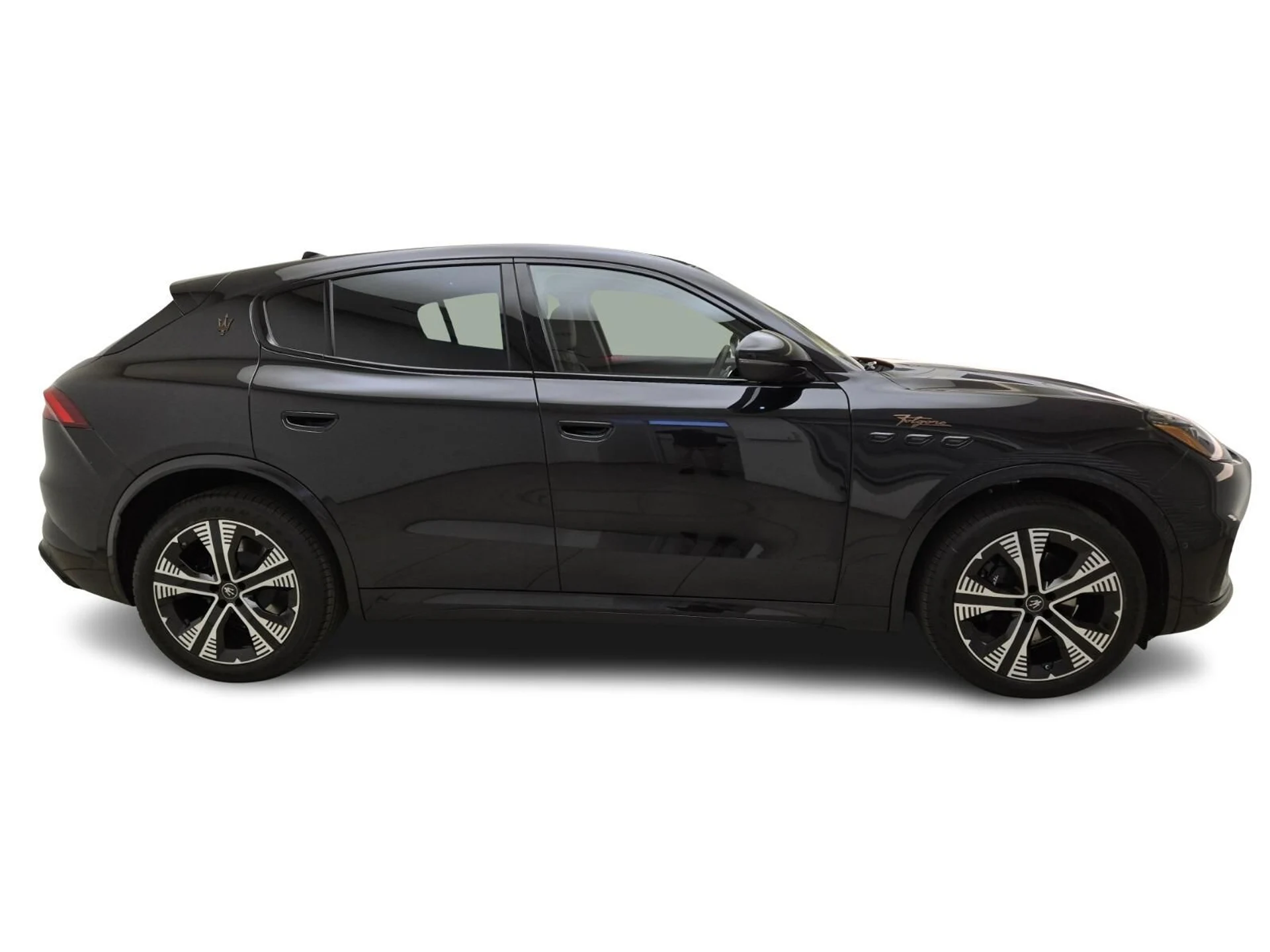 mph008_970846246_New_2025_Maserati_Grecale_Folgore_1753161914_4111fc6db7