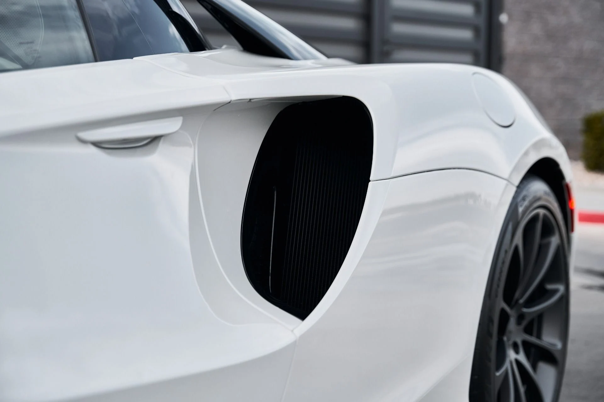 mph008_972991023_Used_2025_Mc_Laren_Artura_1769221458_70c32f814a