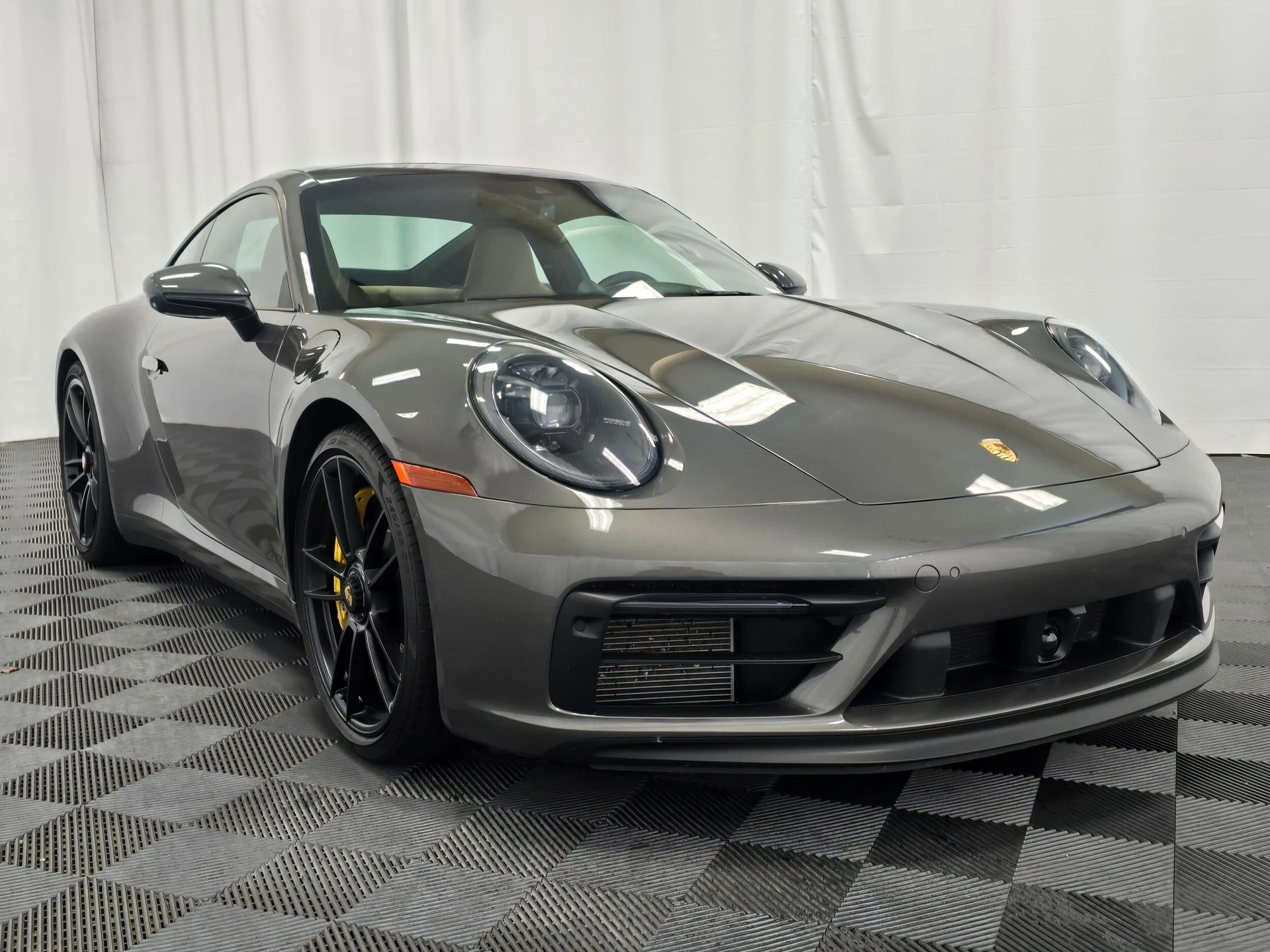 mph008_973140230_649fbe405ceffea115a03a778b00007ax_4ee59306a1