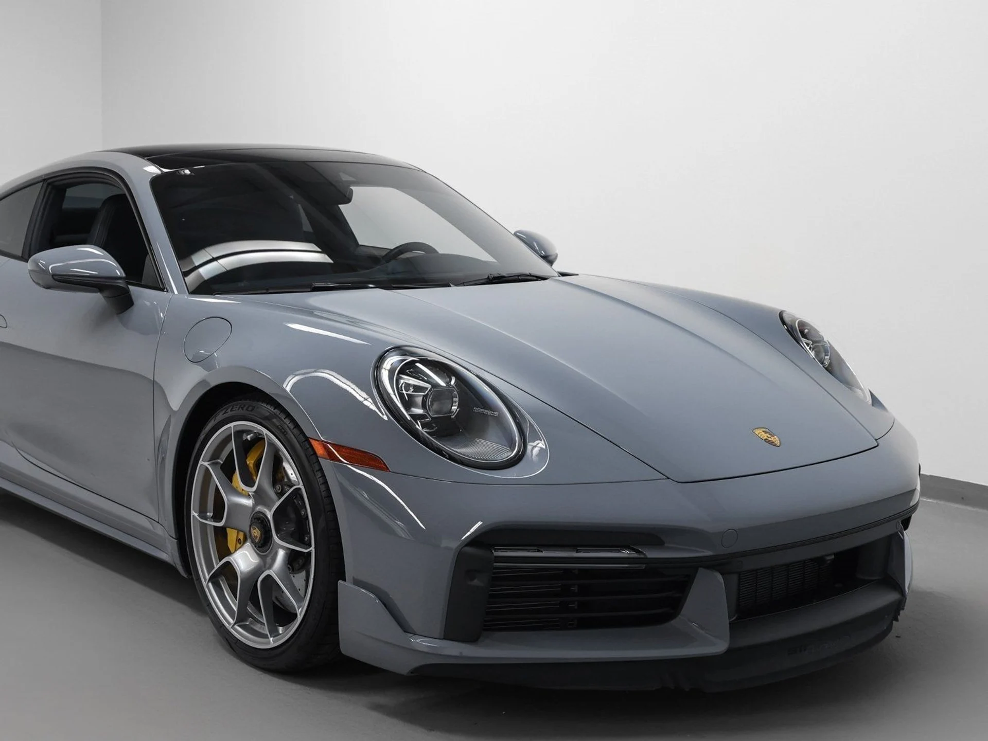 mph008_975154930_9_04259fa156