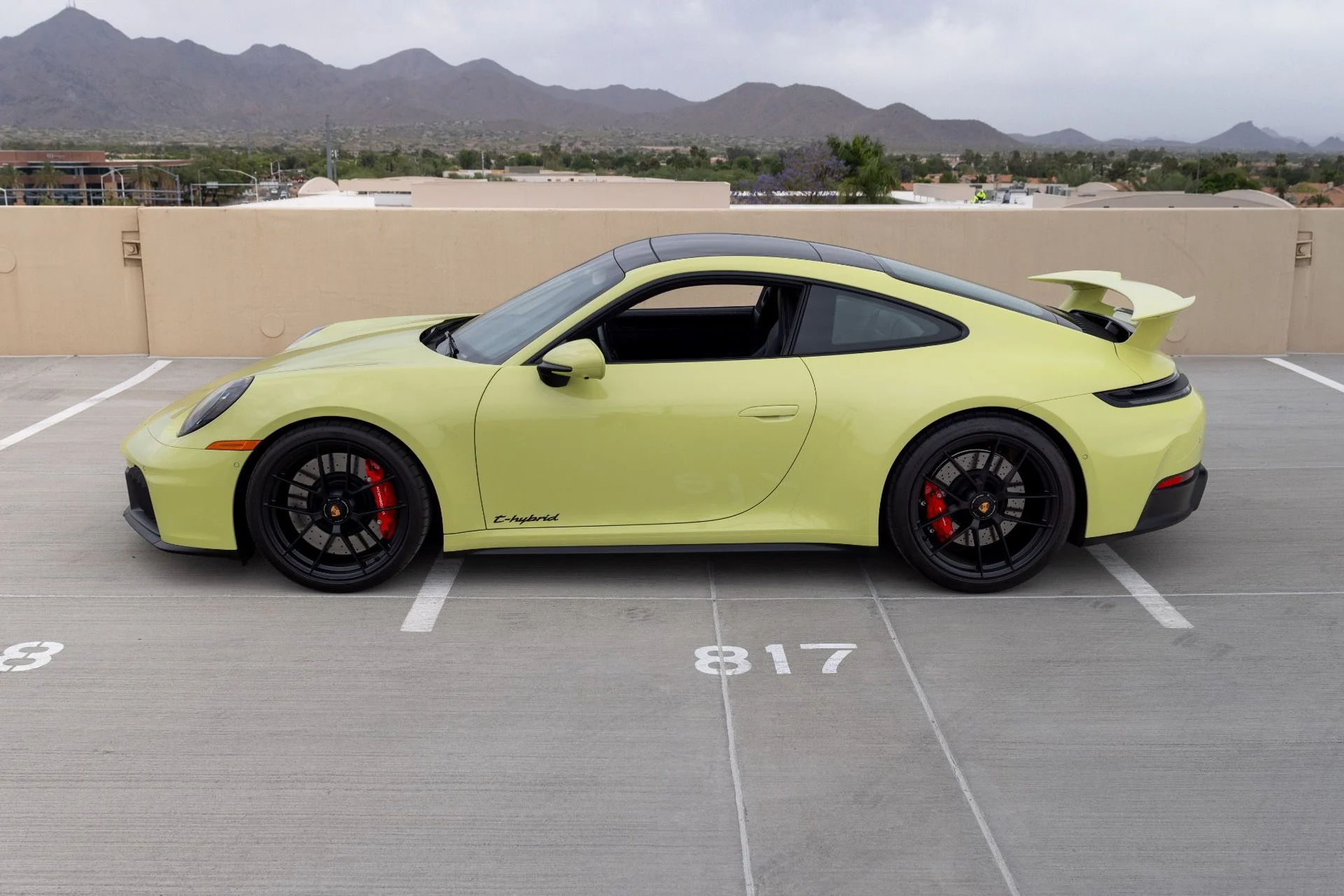 mph008_977165954_Used_2026_Porsche_911_Carrera_GTS_1775588460_e988eebeb8