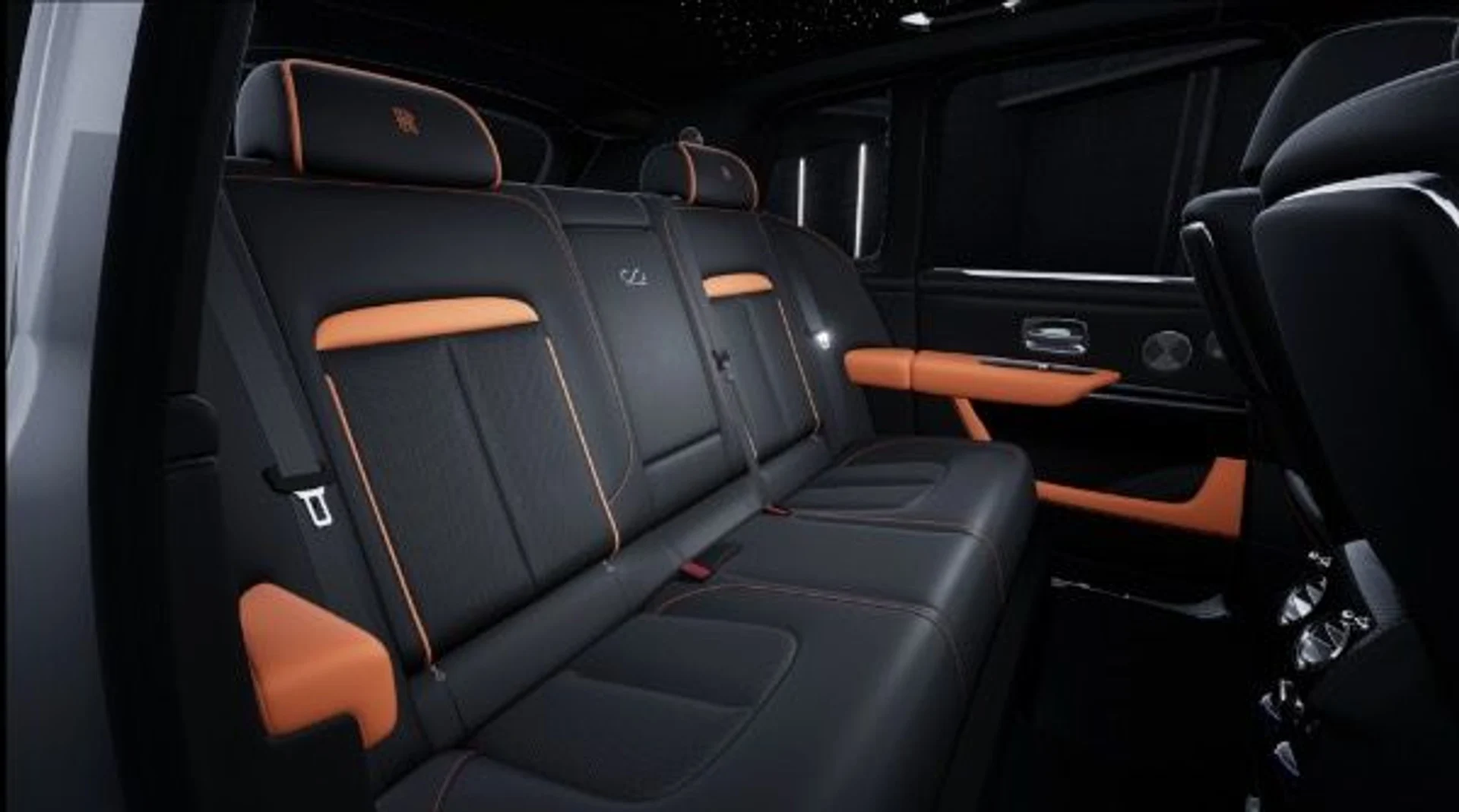 mph008_978354563_New_2026_Rolls_Royce_Black_Badge_Cullinan_ab8210c406