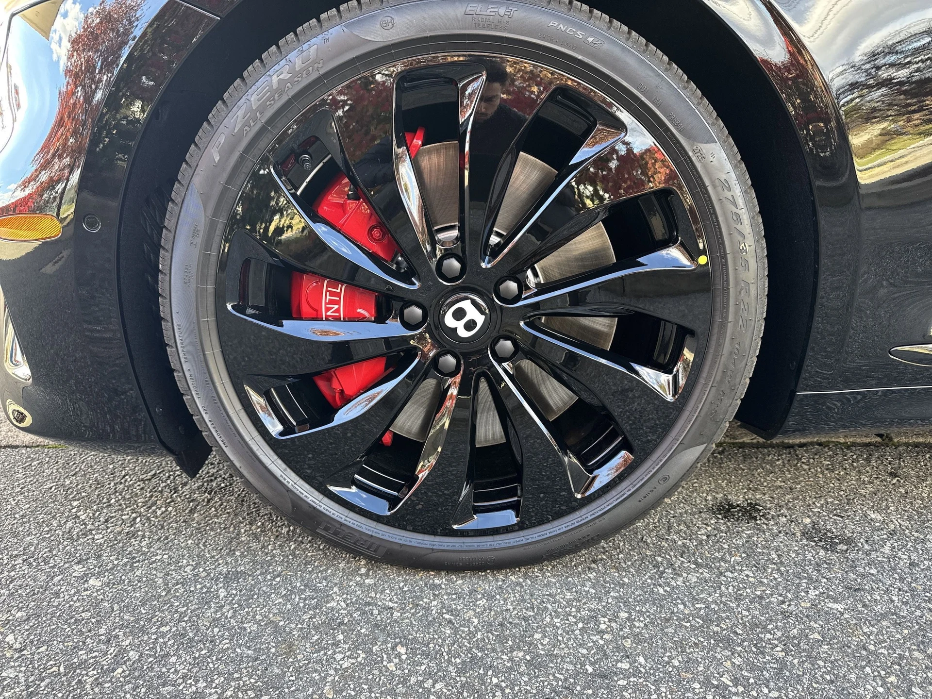 mph008_978979075_a5c28ec015a923bd075bad0a7620edcax_f40bca3c01