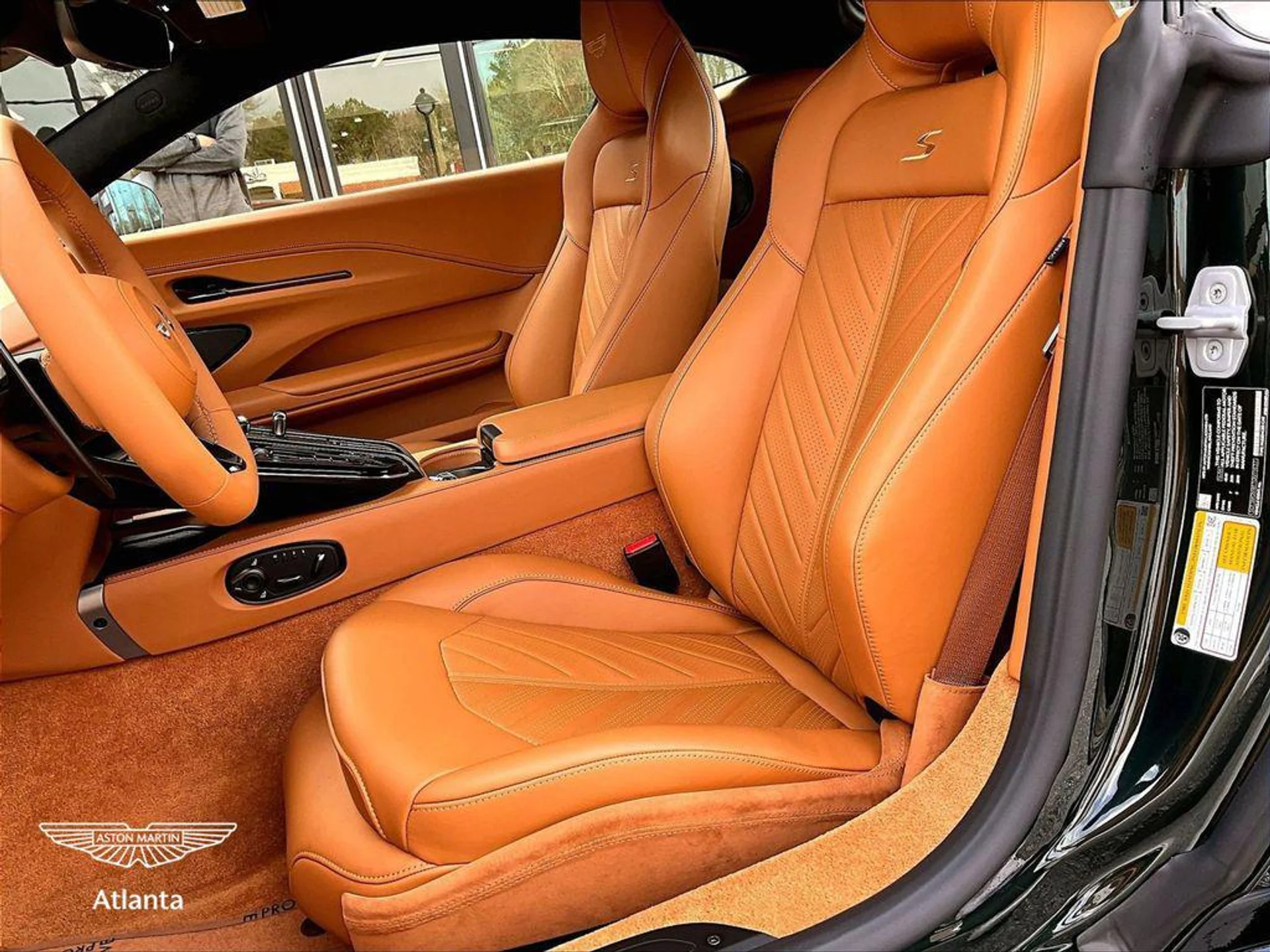 mph008_995721729_M_Ga4is4ya_ER_1_FM_Hfpn_BW_Ac7j_W0_d044f5312b