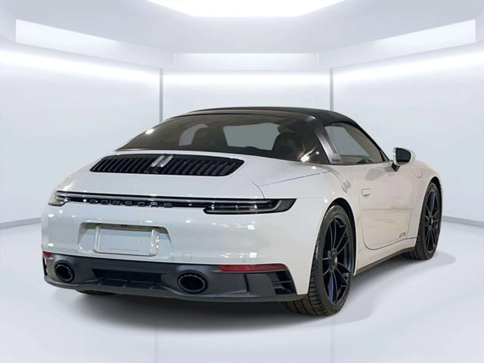 mph008_997853334_6b05098b5ca246024f4d3b9115b0629ax_da709c7591